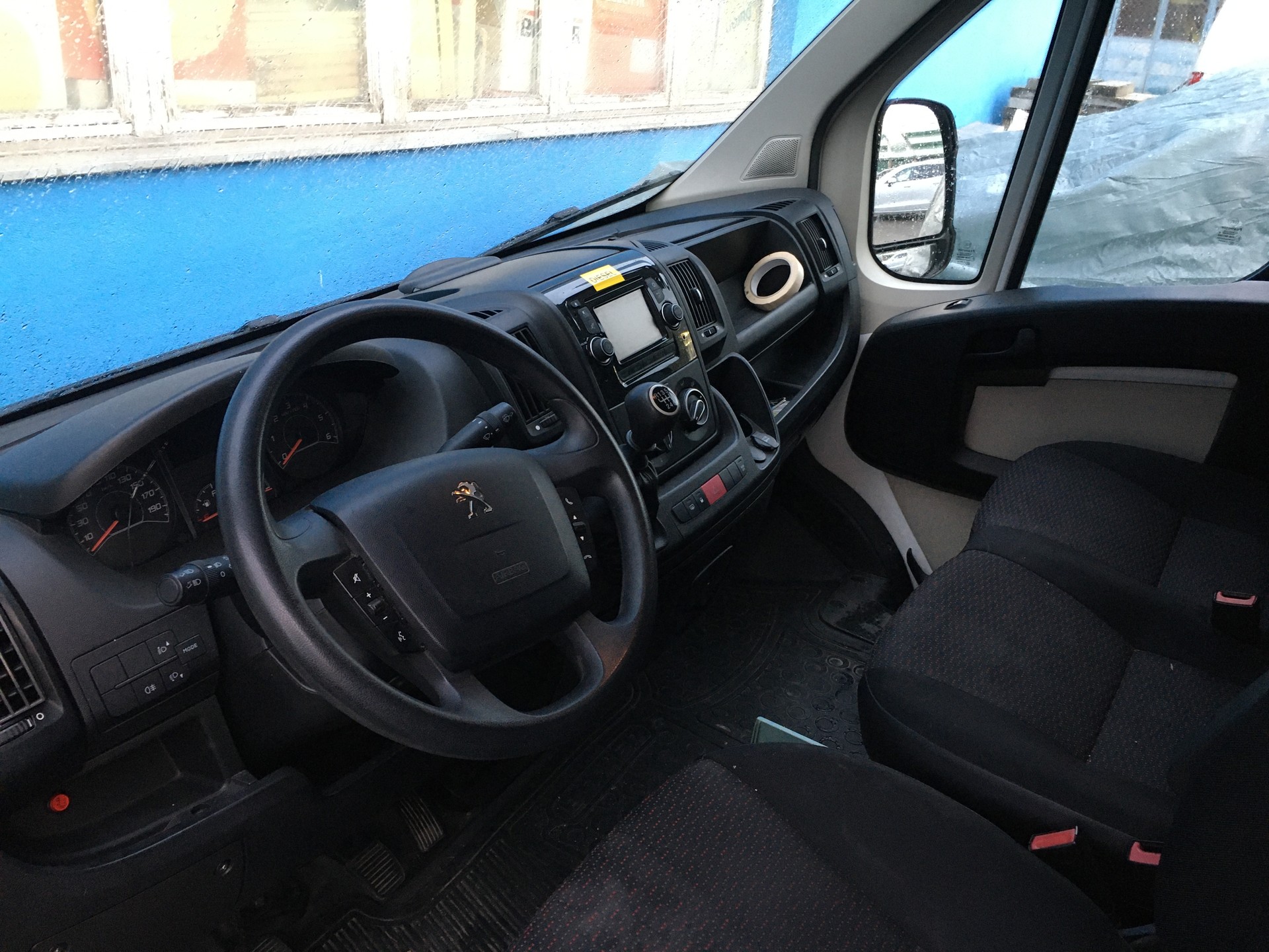 PEUGEOT Boxer 2.0 HDI 335 Active L3H3-image-5