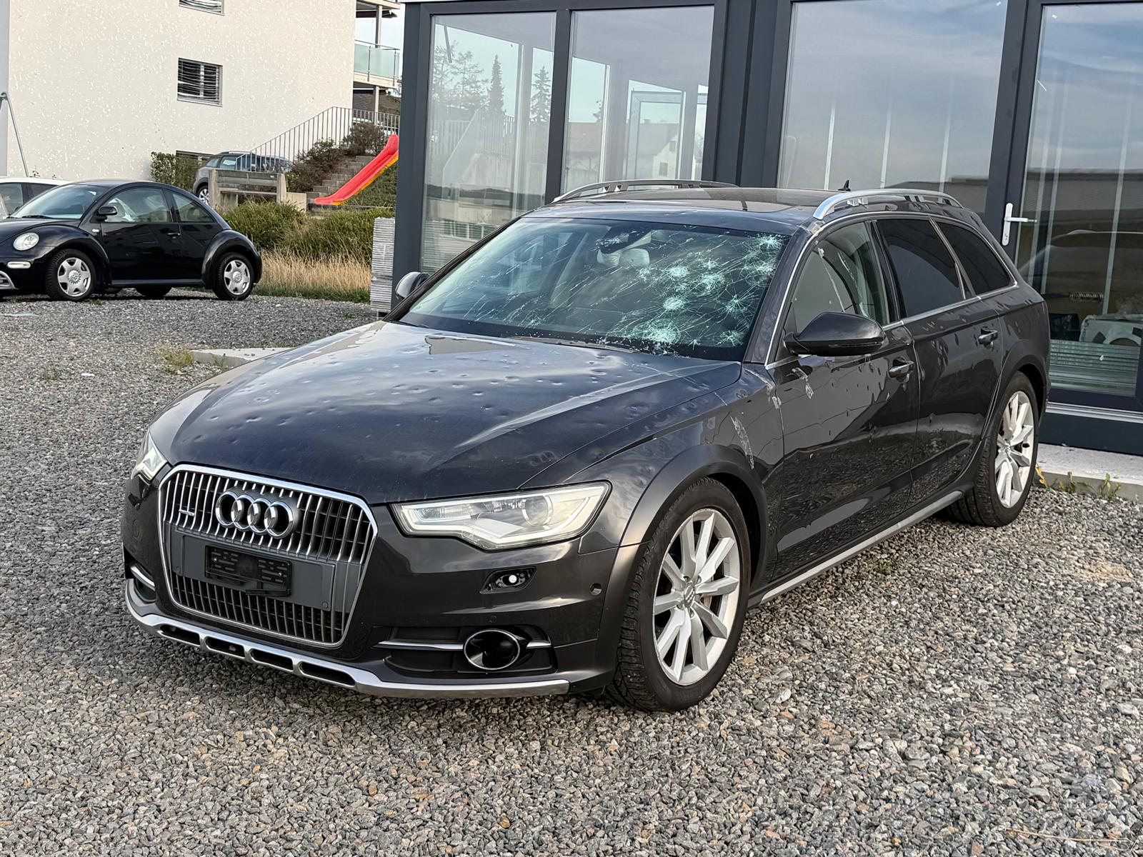 AUDI A6 allroad 3.0 BiTDI V6 quattro tiptronic *HAGELSCHADEN* **Jetzt nur noch CHF 9'900.- statt CHF 14'900.-**-image-4