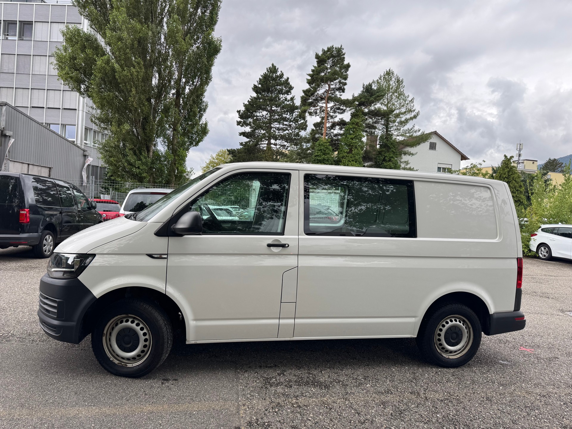VW T6 2.0 TDI 4Motion DSG * 02x Sitzplätze * Navi * Klimaanlage * PDC H * 02x Airbag * Ab MFK-image-7