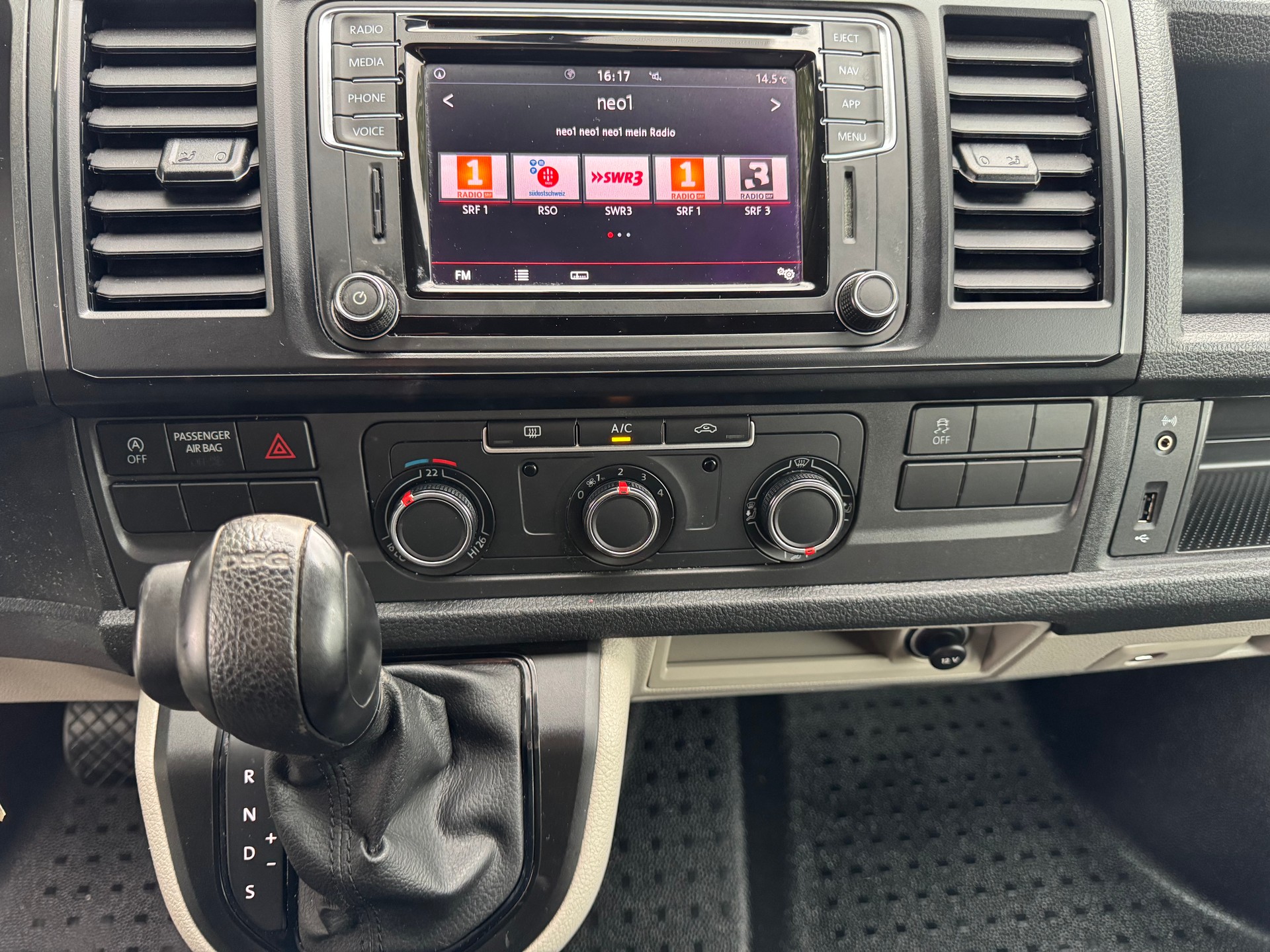 VW T6 2.0 TDI 4Motion DSG * 02x Sitzplätze * Navi * Klimaanlage * PDC H * 02x Airbag * Ab MFK-image-6