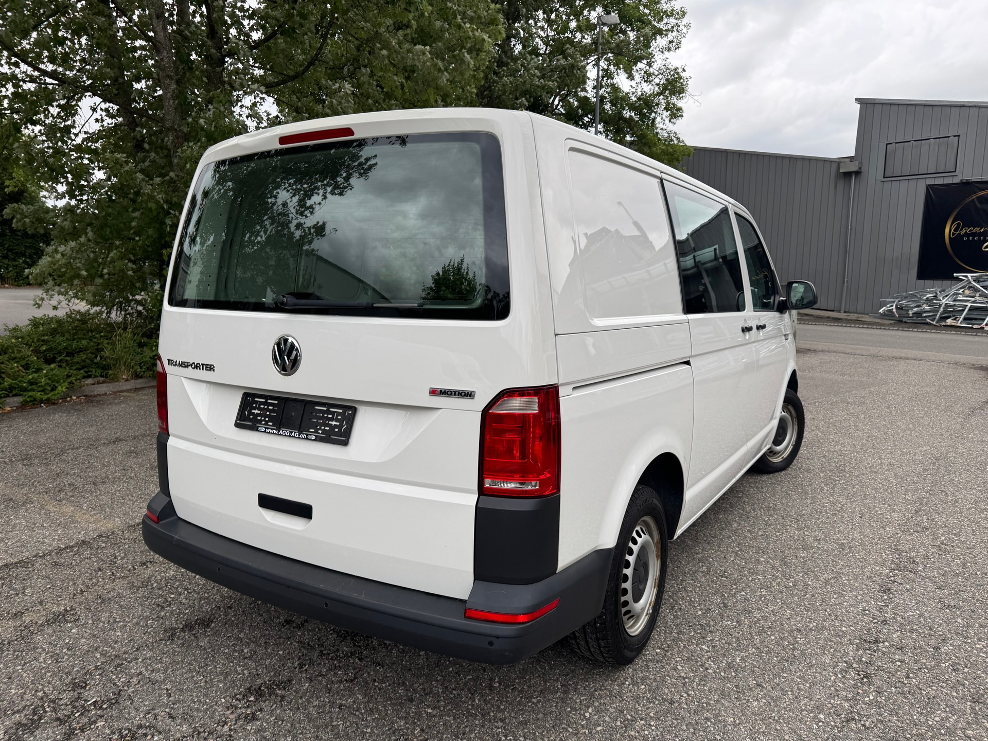 VW T6 2.0 TDI 4Motion DSG * 02x Sitzplätze * Navi * Klimaanlage * PDC H * 02x Airbag * Ab MFK-image-4