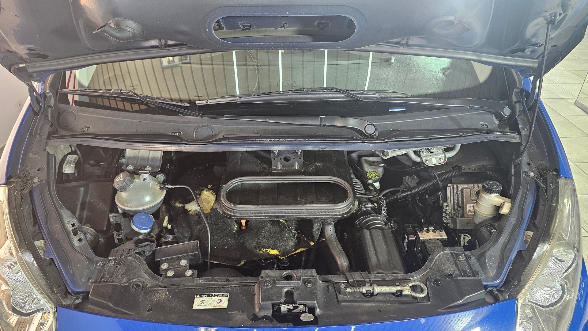 PEUGEOT Expert 2.0 HDi 227 L1H1 "Frisch ab MFK und Frisch ab Service"-image-15