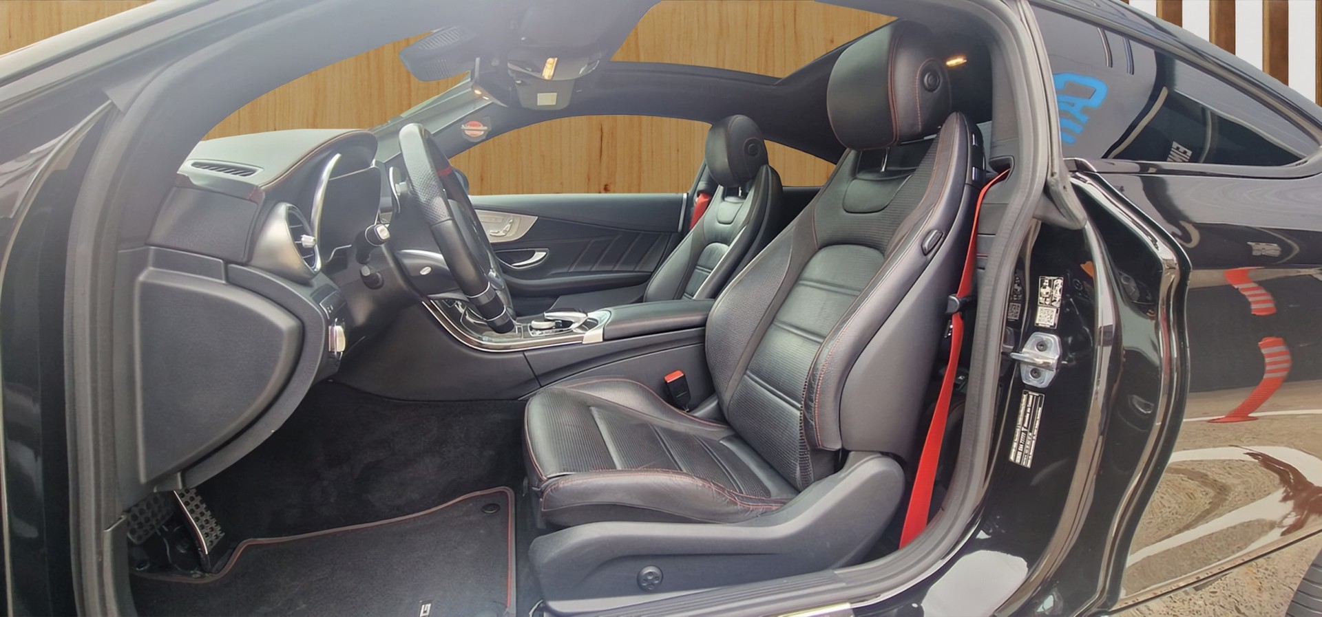 MERCEDES-BENZ C 43 AMG 4Matic 9G-tronic-image-6