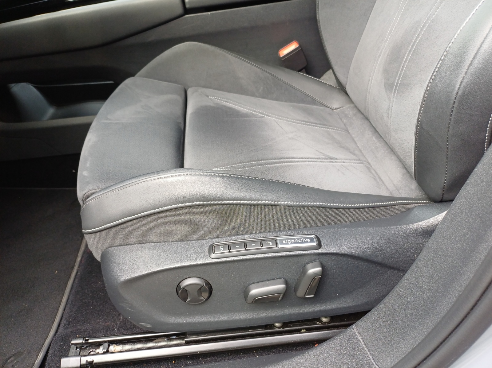 VW ID.7 Pro 77 kWh Pro-image-15