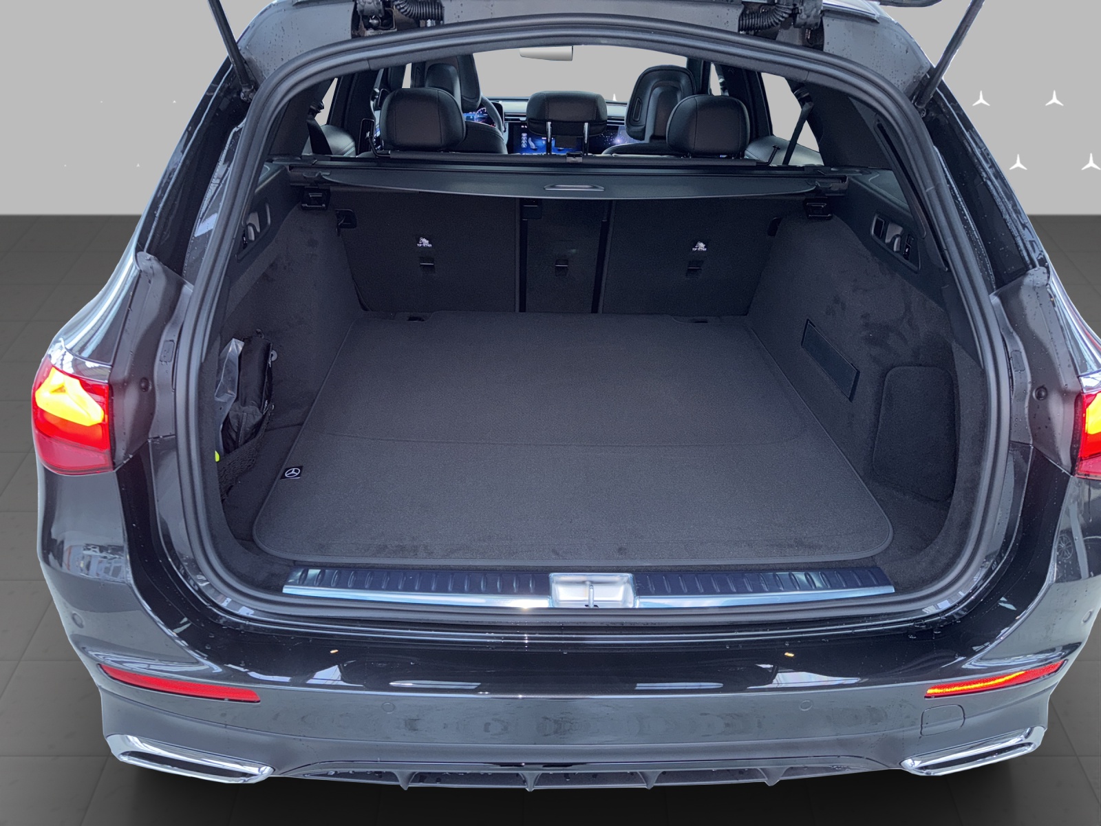 MERCEDES-BENZ E 450 T 9G-Tronic 4Matic-image-7