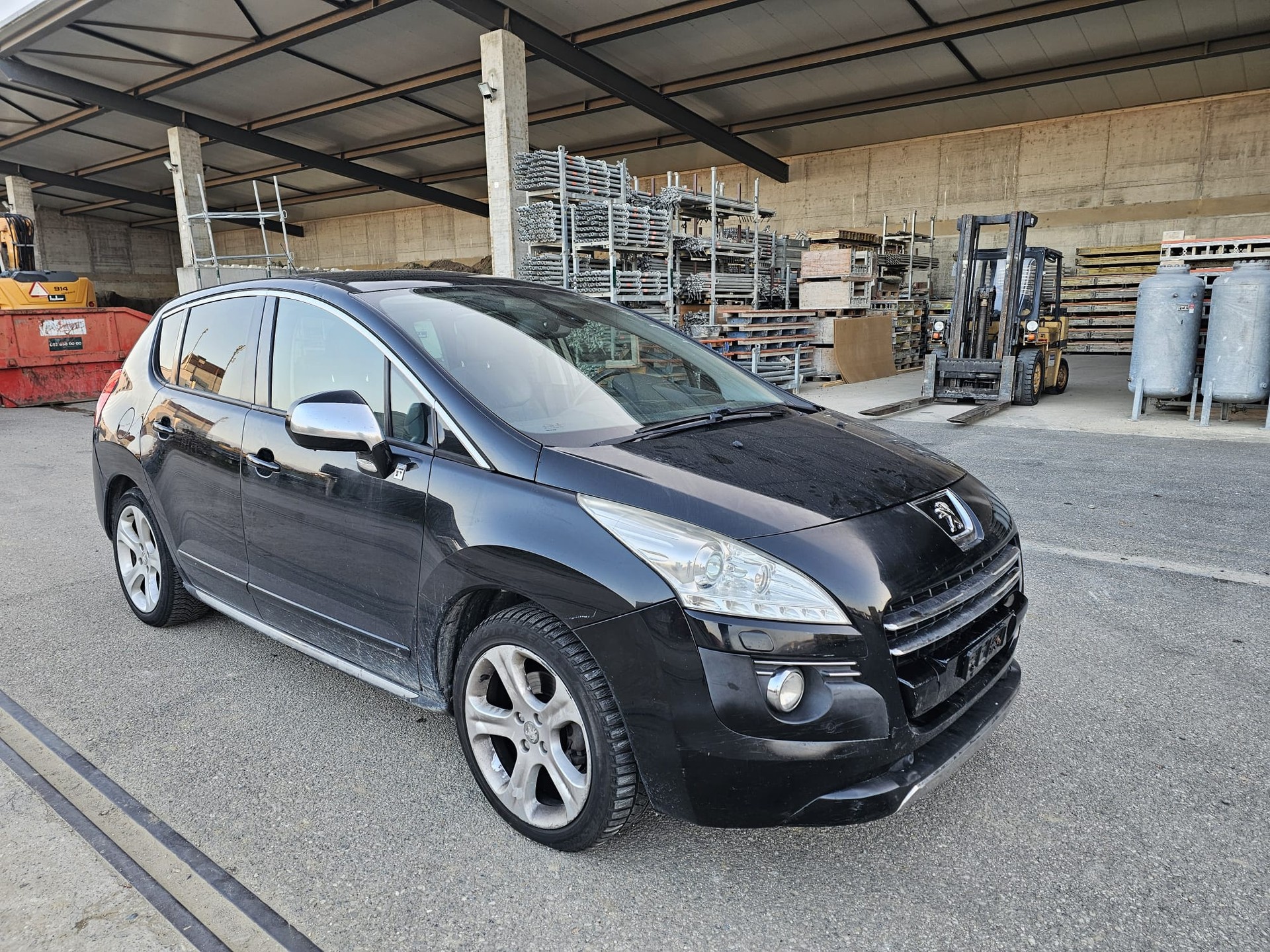 PEUGEOT 3008 HYbrid4 2.0 HDI EGS6-image-5