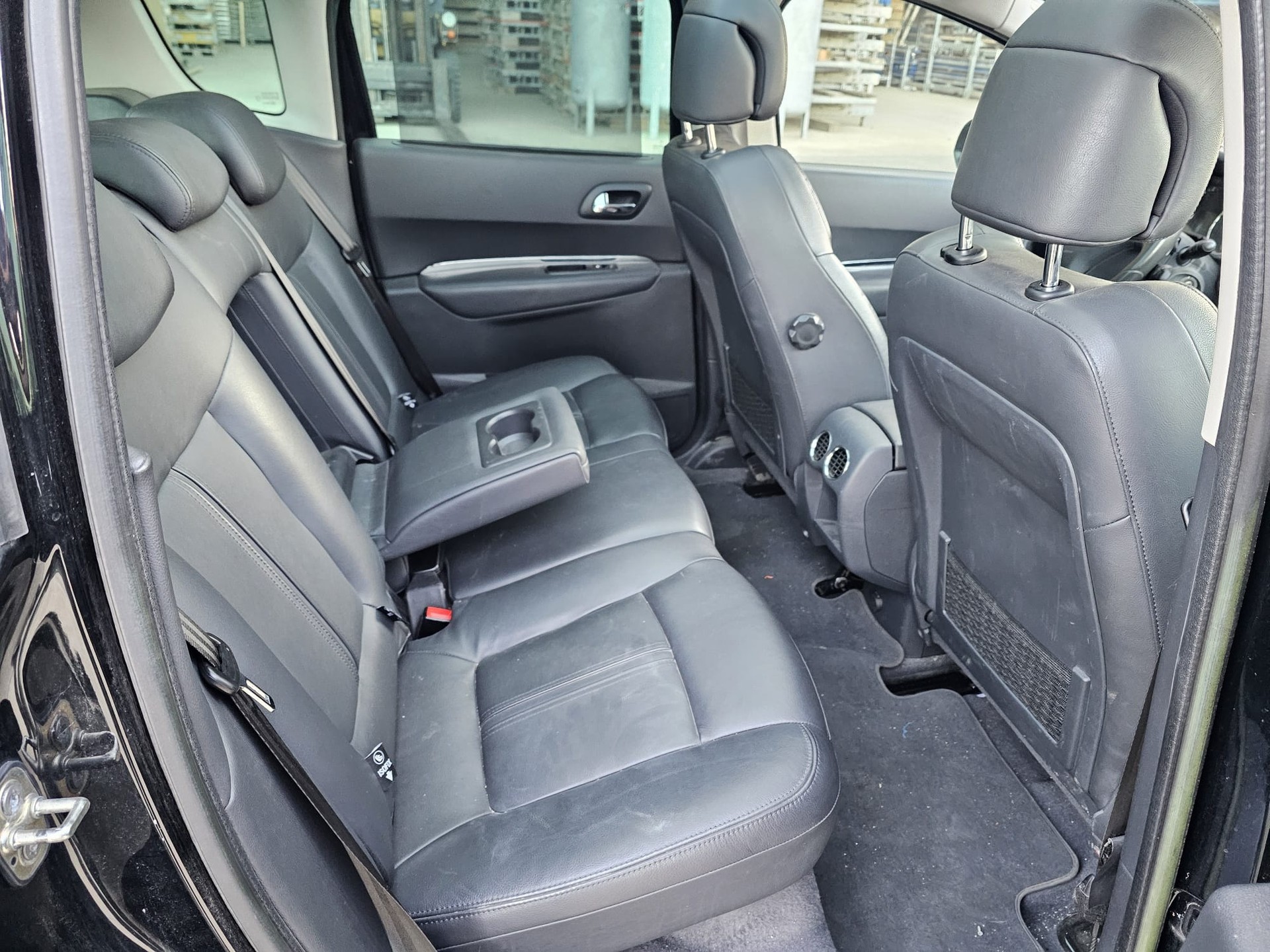 PEUGEOT 3008 HYbrid4 2.0 HDI EGS6-image-11