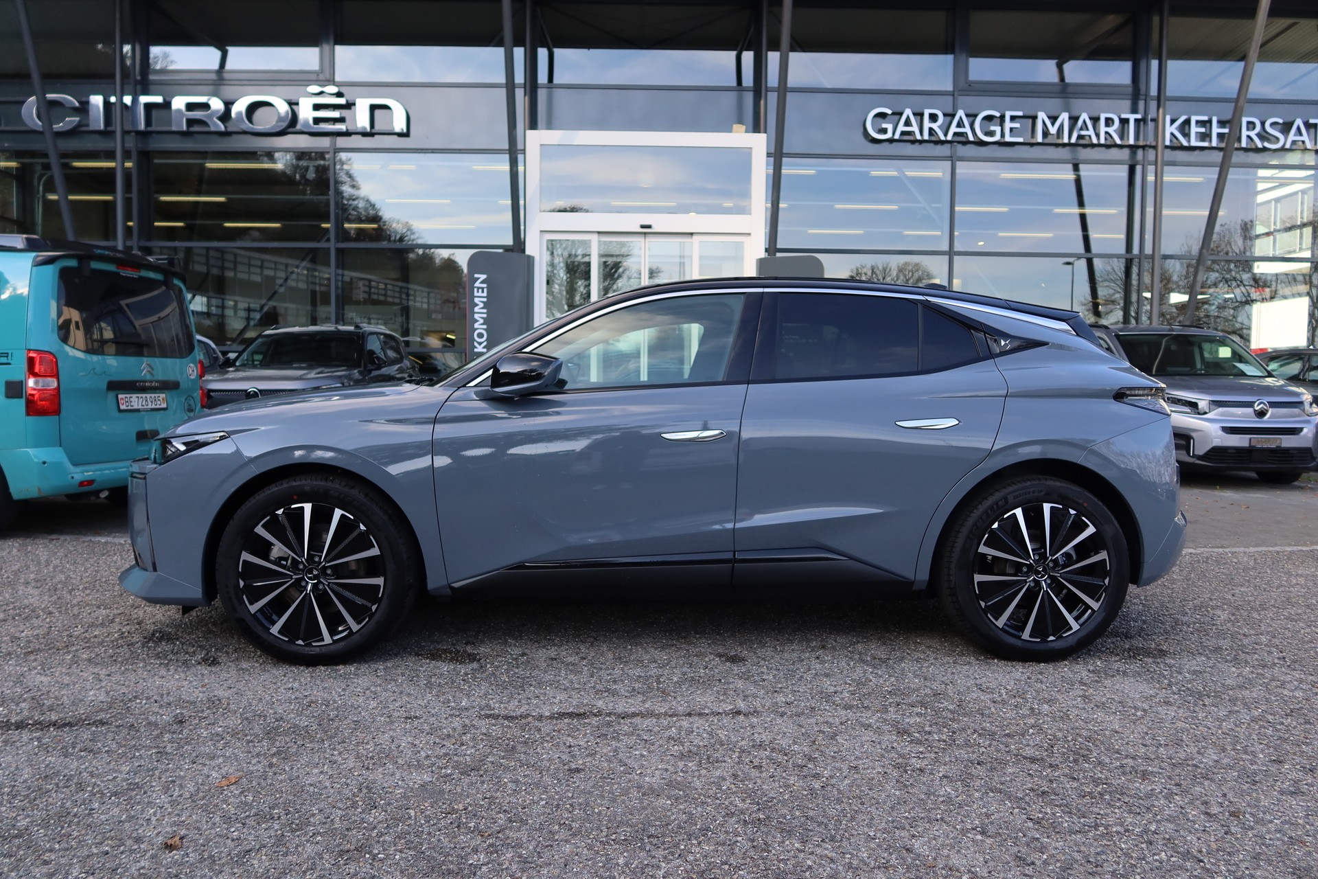 DS AUTOMOBILES DS N4 E-Tense 213 Etoile-image-3