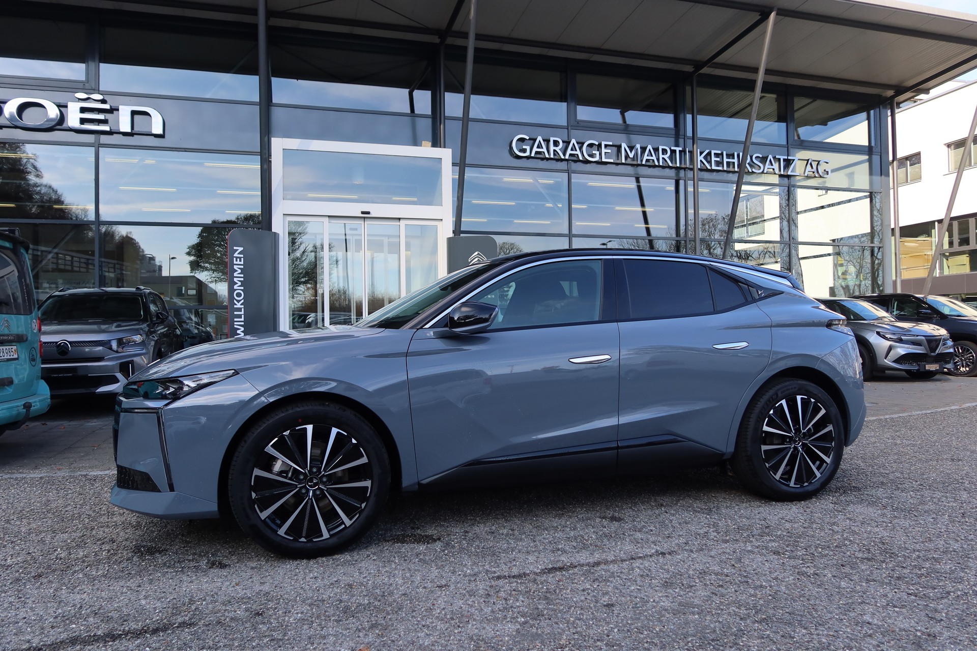 DS AUTOMOBILES DS N4 E-Tense 213 Etoile-image-2