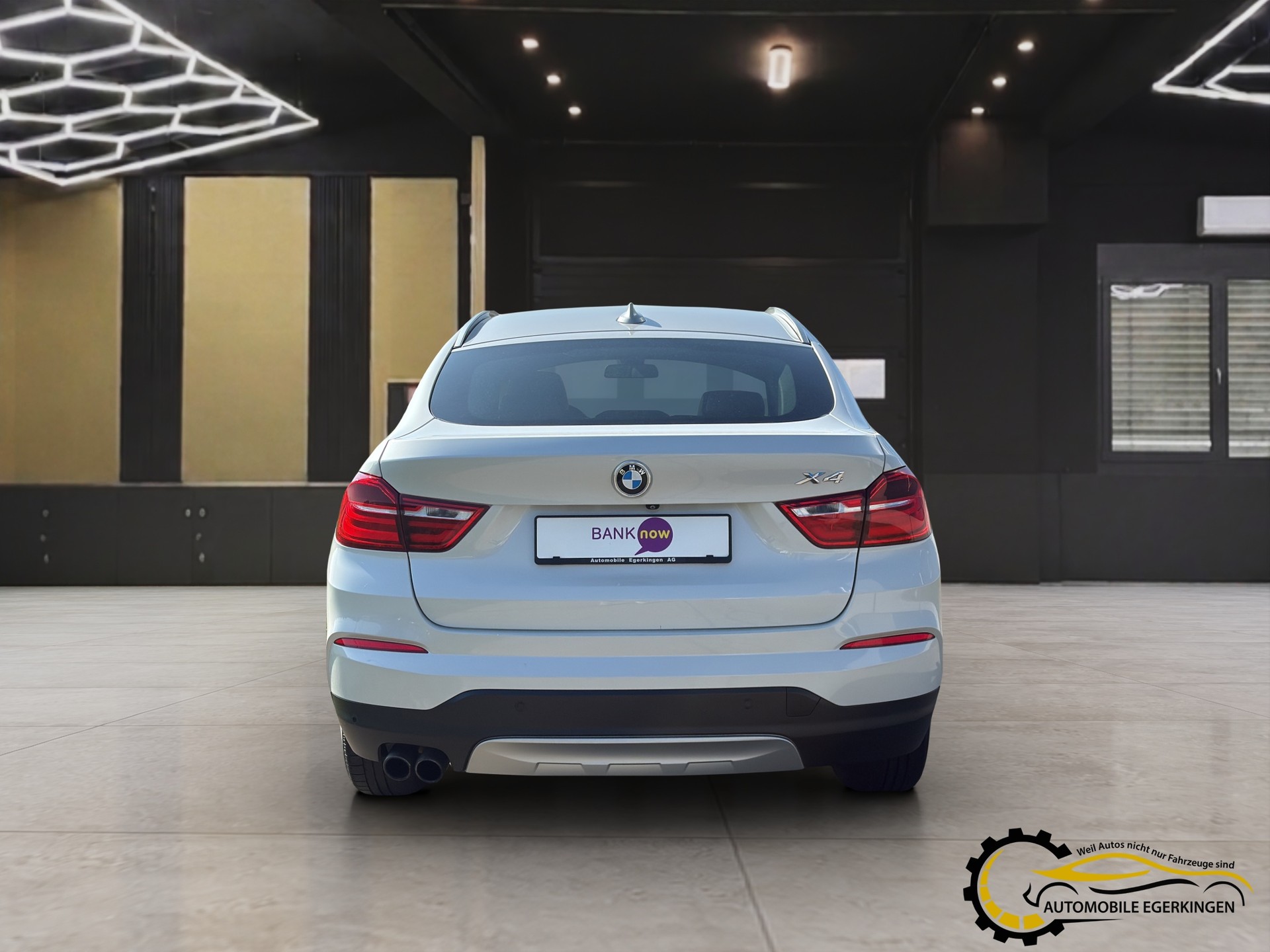 BMW X4 xDrive 28i xLine Steptronic-image-5