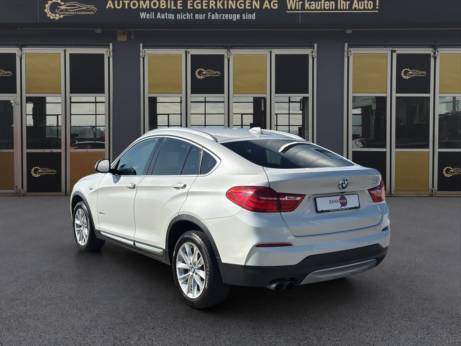 BMW X4 xDrive 28i xLine Steptronic-image-6
