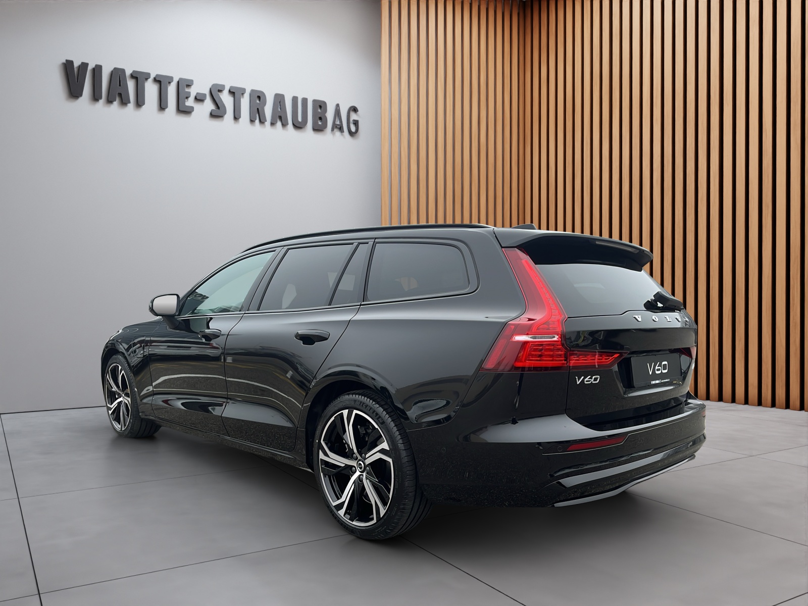 VOLVO V60 2.0 T6 TE Ultra Dark eAWD-image-3