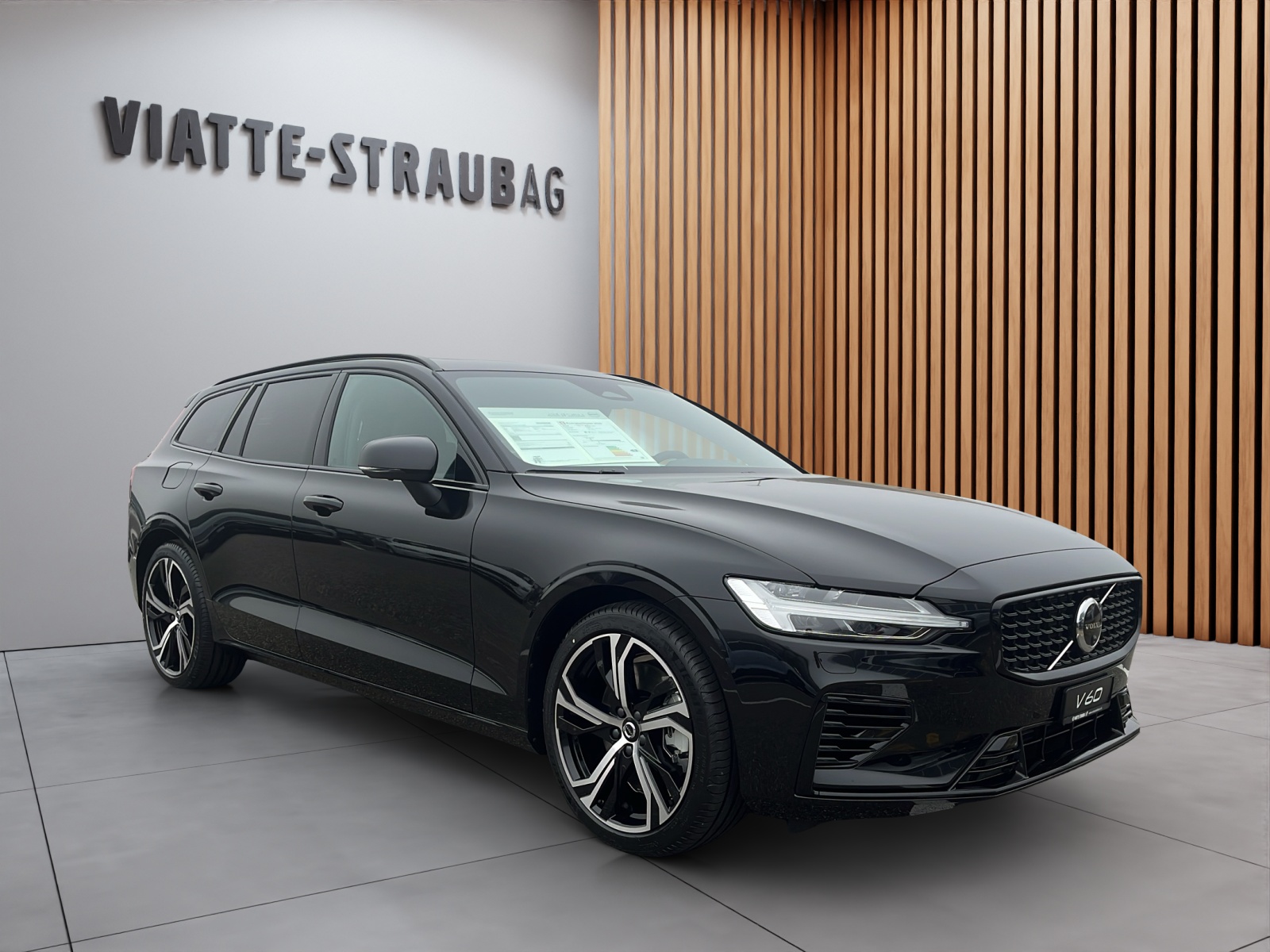 VOLVO V60 2.0 T6 TE Ultra Dark eAWD-image-1