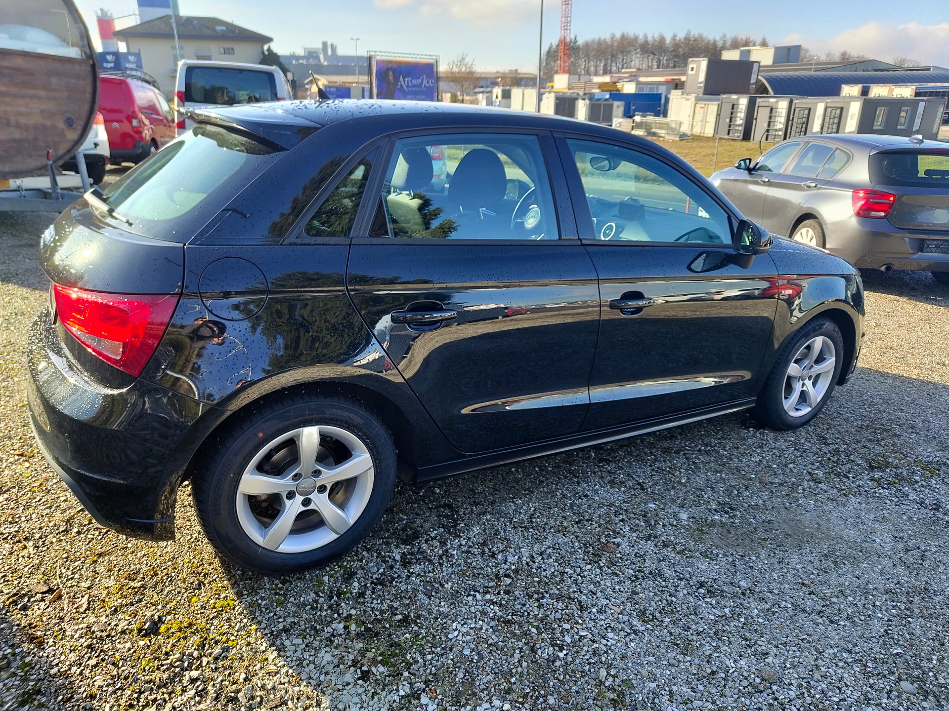 AUDI A1 Sportback 1.2 TFSI Attraction-image-3
