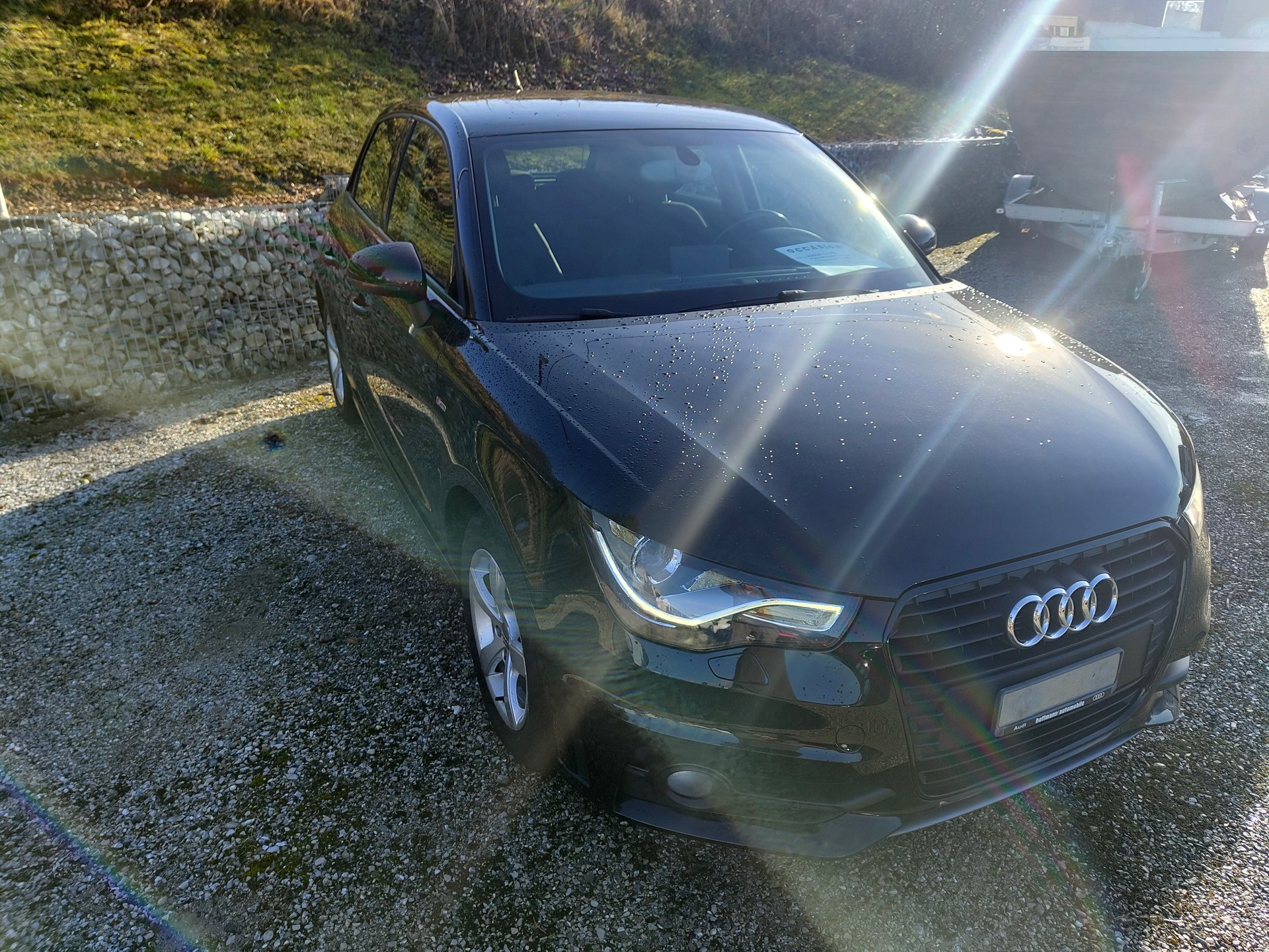 AUDI A1 Sportback 1.2 TFSI Attraction-image-2
