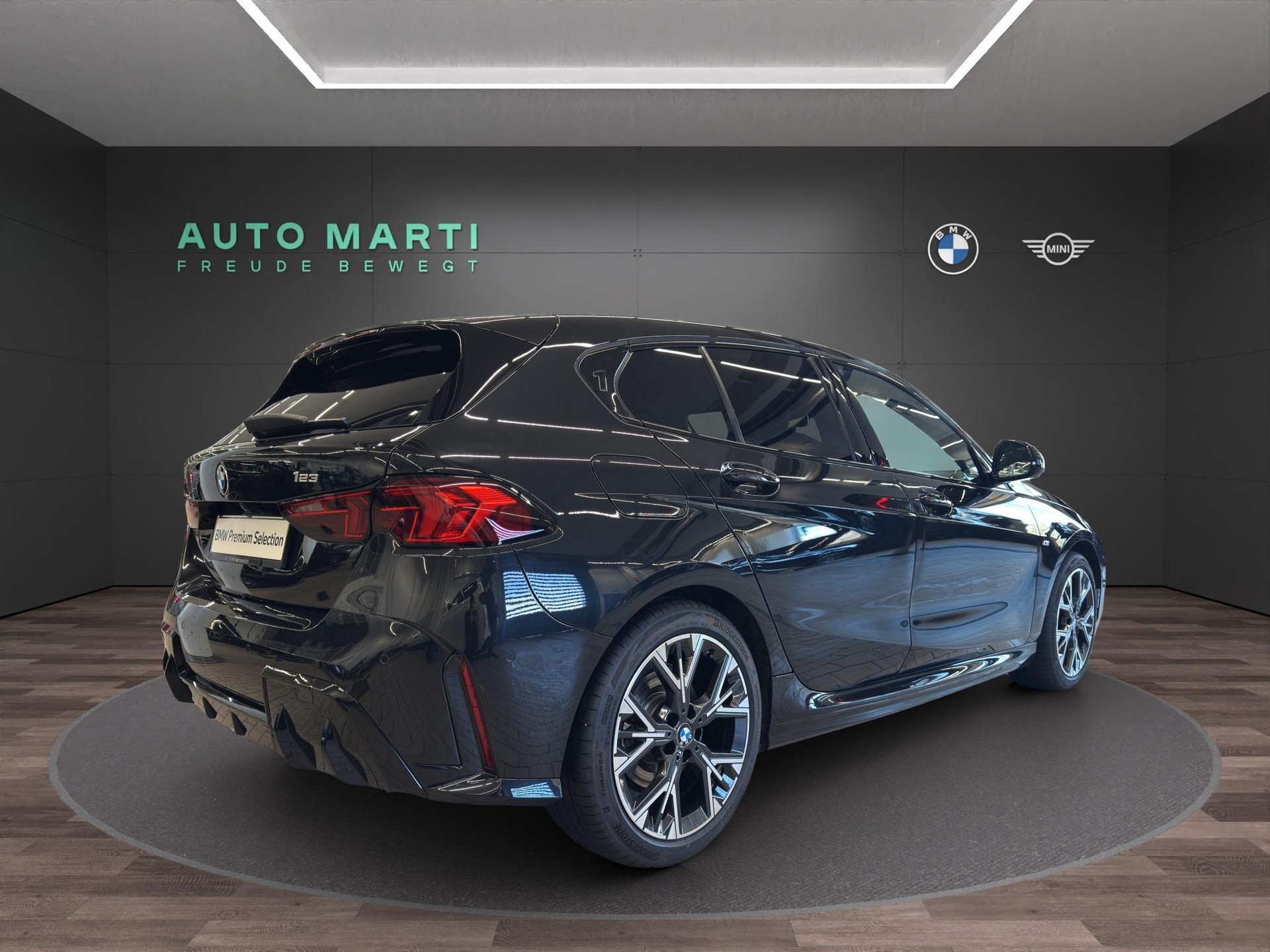 BMW 123 xDrive M Sport-image-3