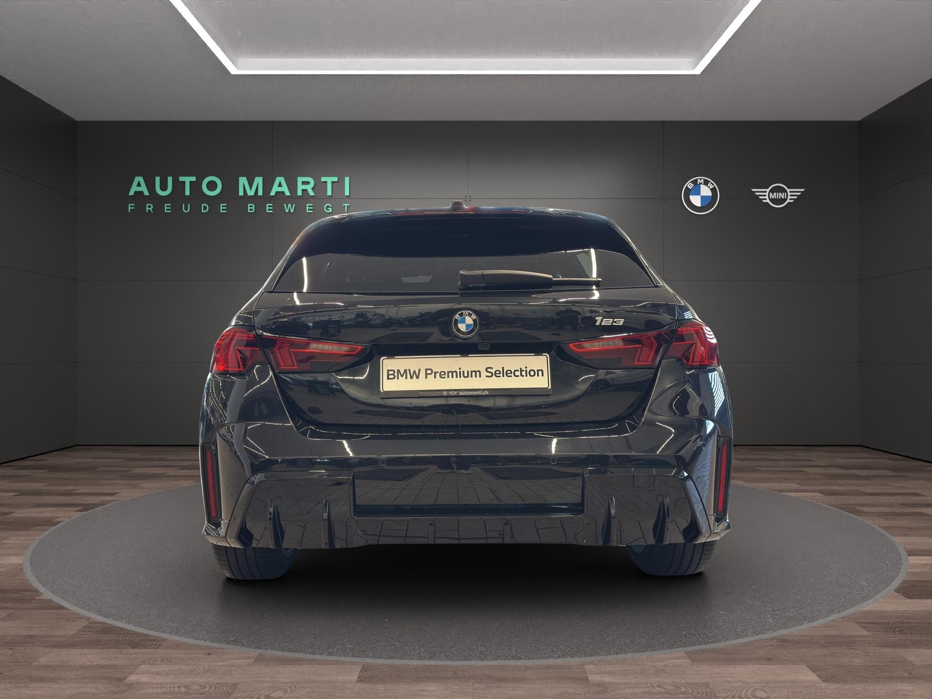 BMW 123 xDrive M Sport-image-2