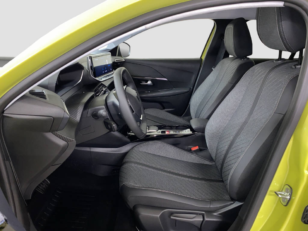 PEUGEOT 208 e-Allure-image-5