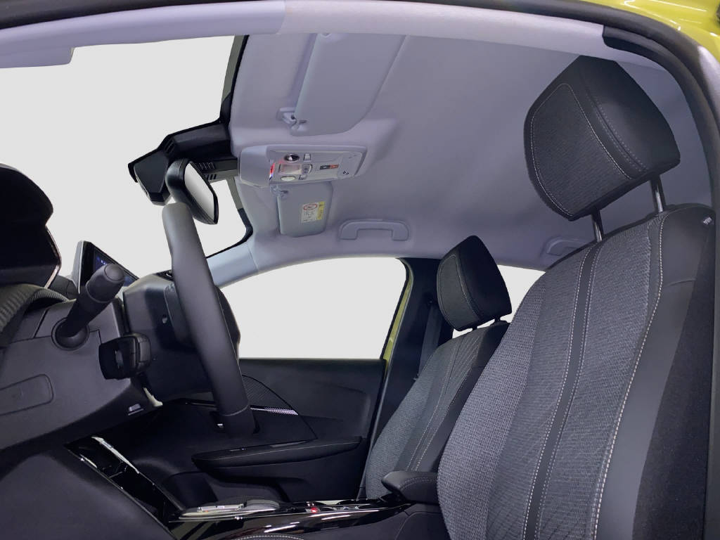 PEUGEOT 208 e-Allure-image-6