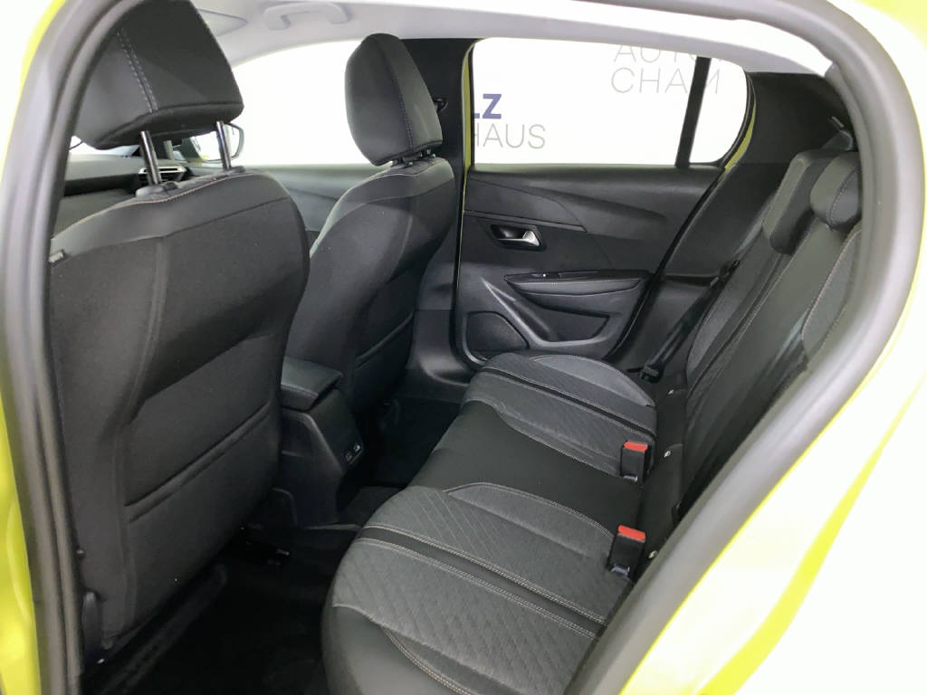 PEUGEOT 208 e-Allure-image-16