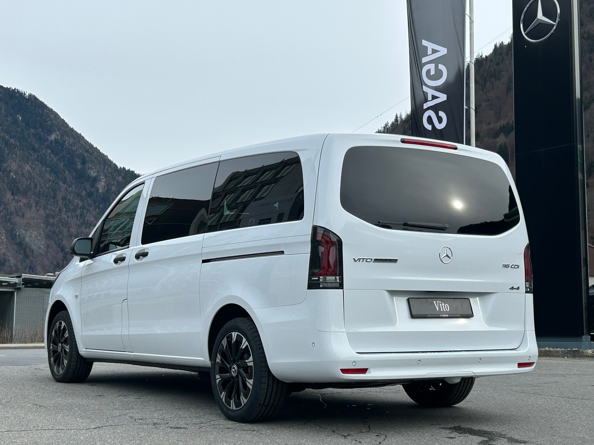 MERCEDES-BENZ Vito 116 CDI Tourer SELECT Family-image-7