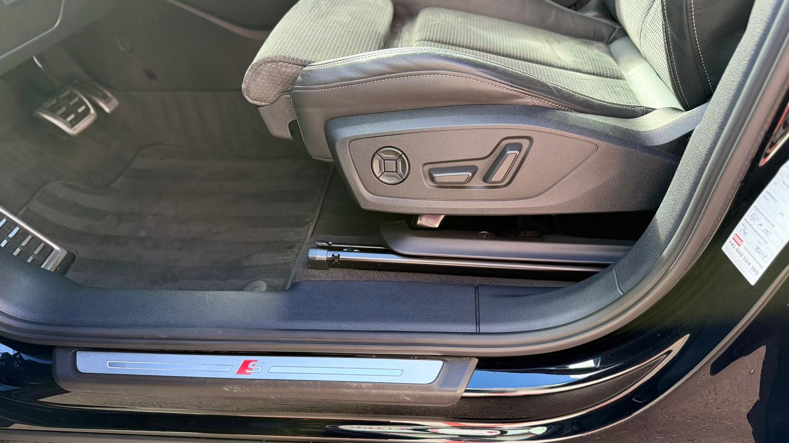 AUDI Q3 Sportback 35 TFSI S line Attraction S-tronic-image-12