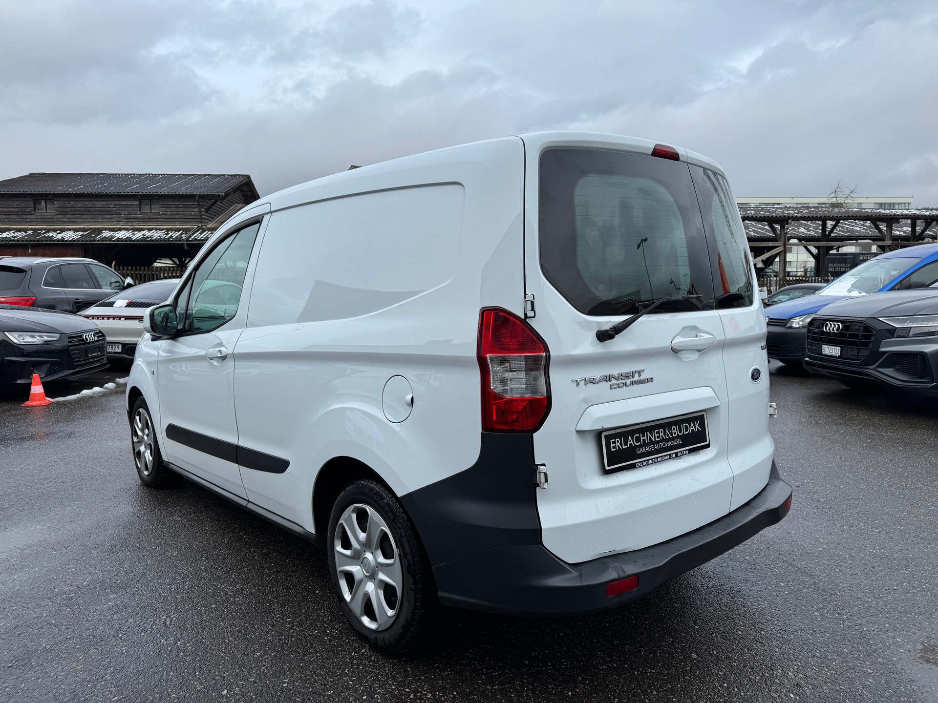 FORD Transit Courier Van 1.0 EcoBoost Trend-showroom-element-3