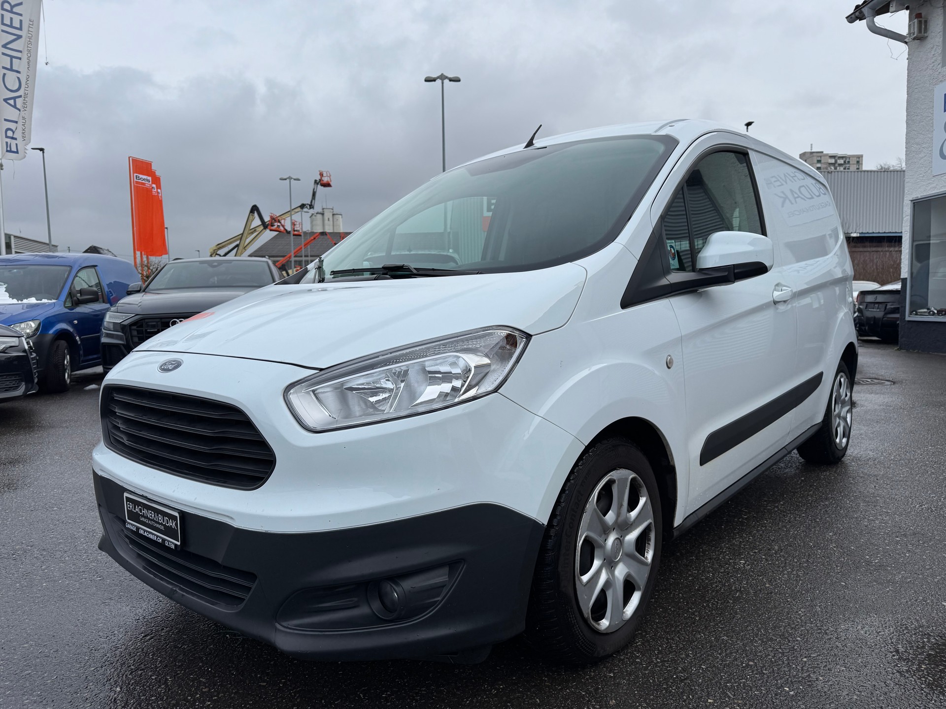 FORD Transit Courier Van 1.0 EcoBoost Trend-showroom-element-1