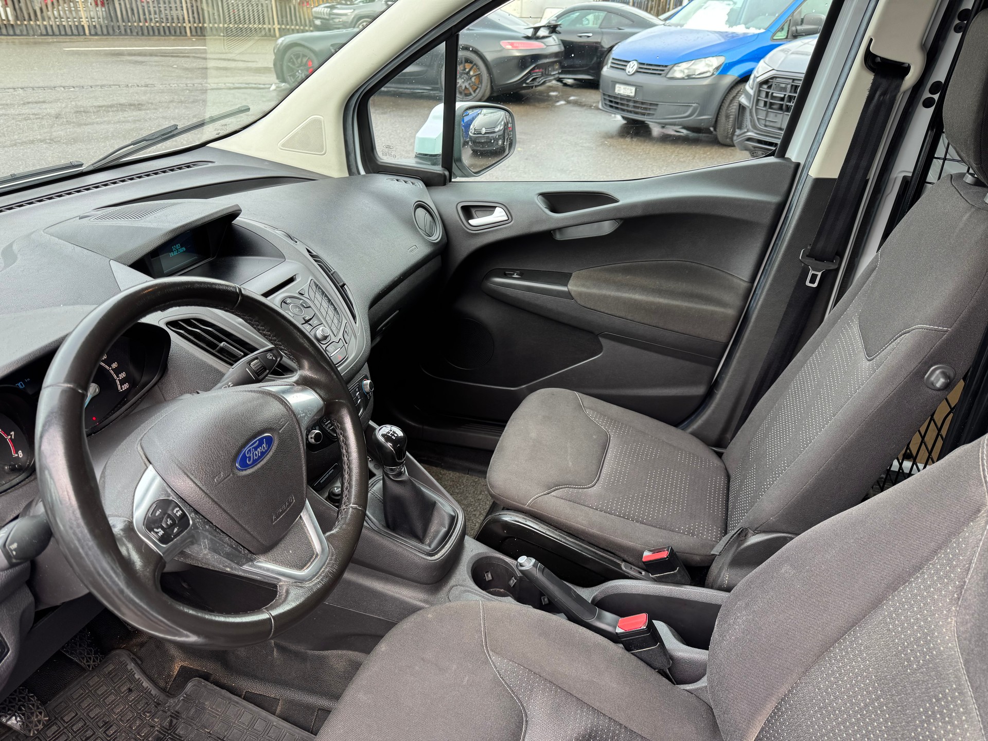 FORD Transit Courier Van 1.0 EcoBoost Trend-image-10