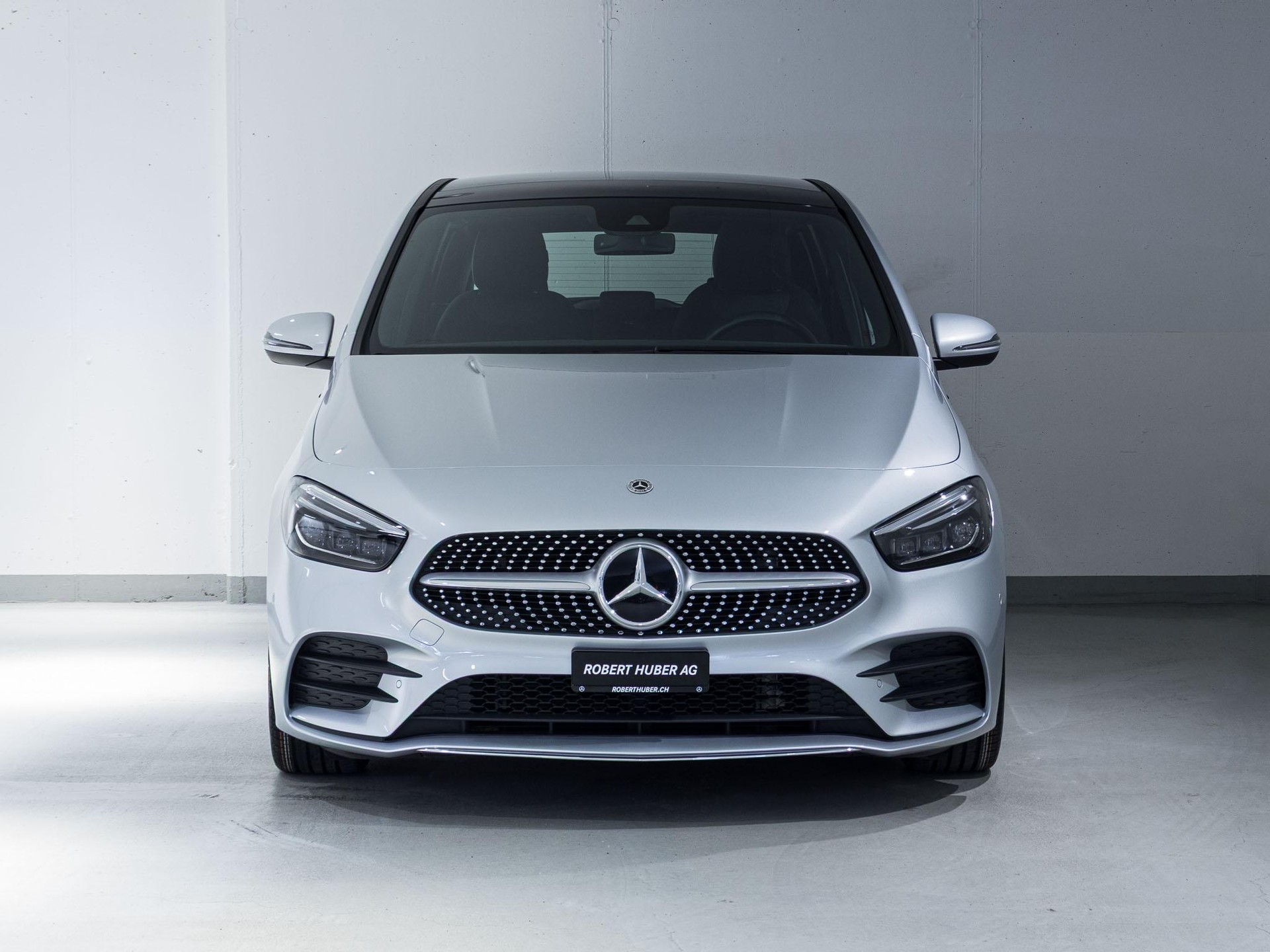 MERCEDES-BENZ B 220 4MATIC-image-2