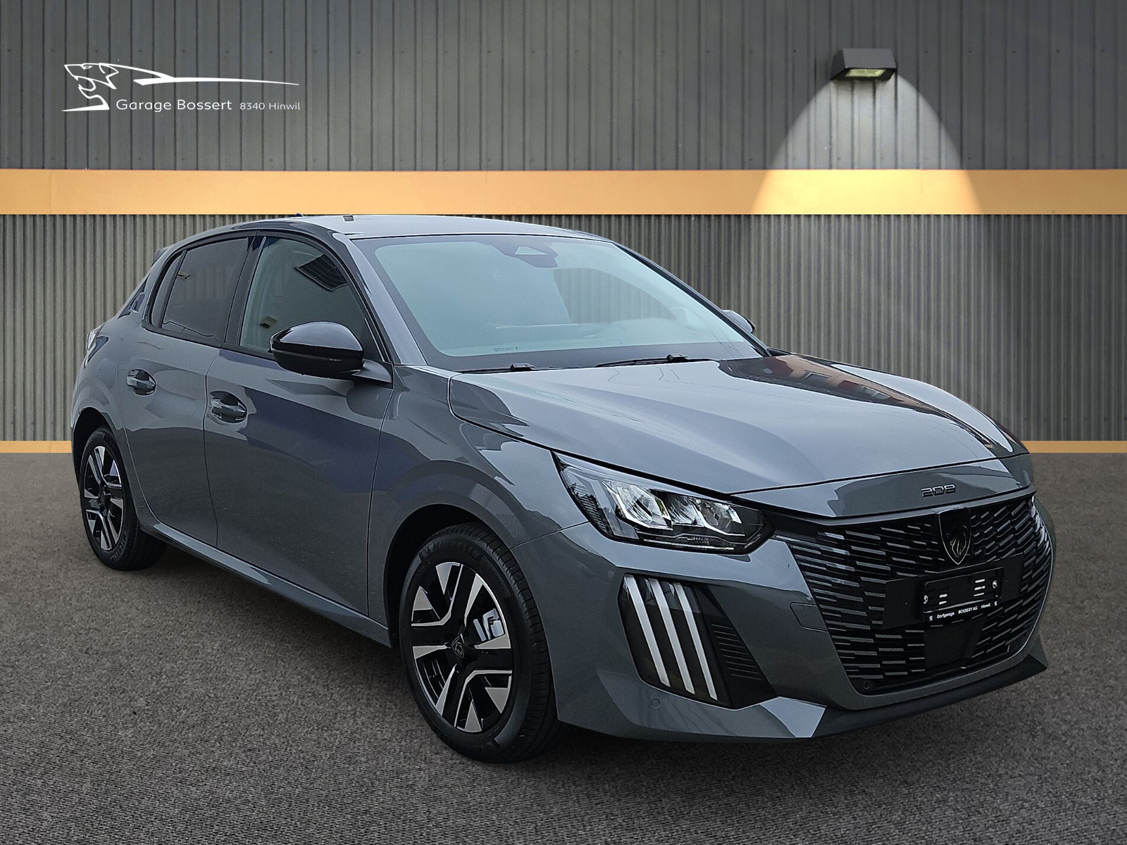 PEUGEOT 208 1.2 Hybrid Allure Premium-image-2