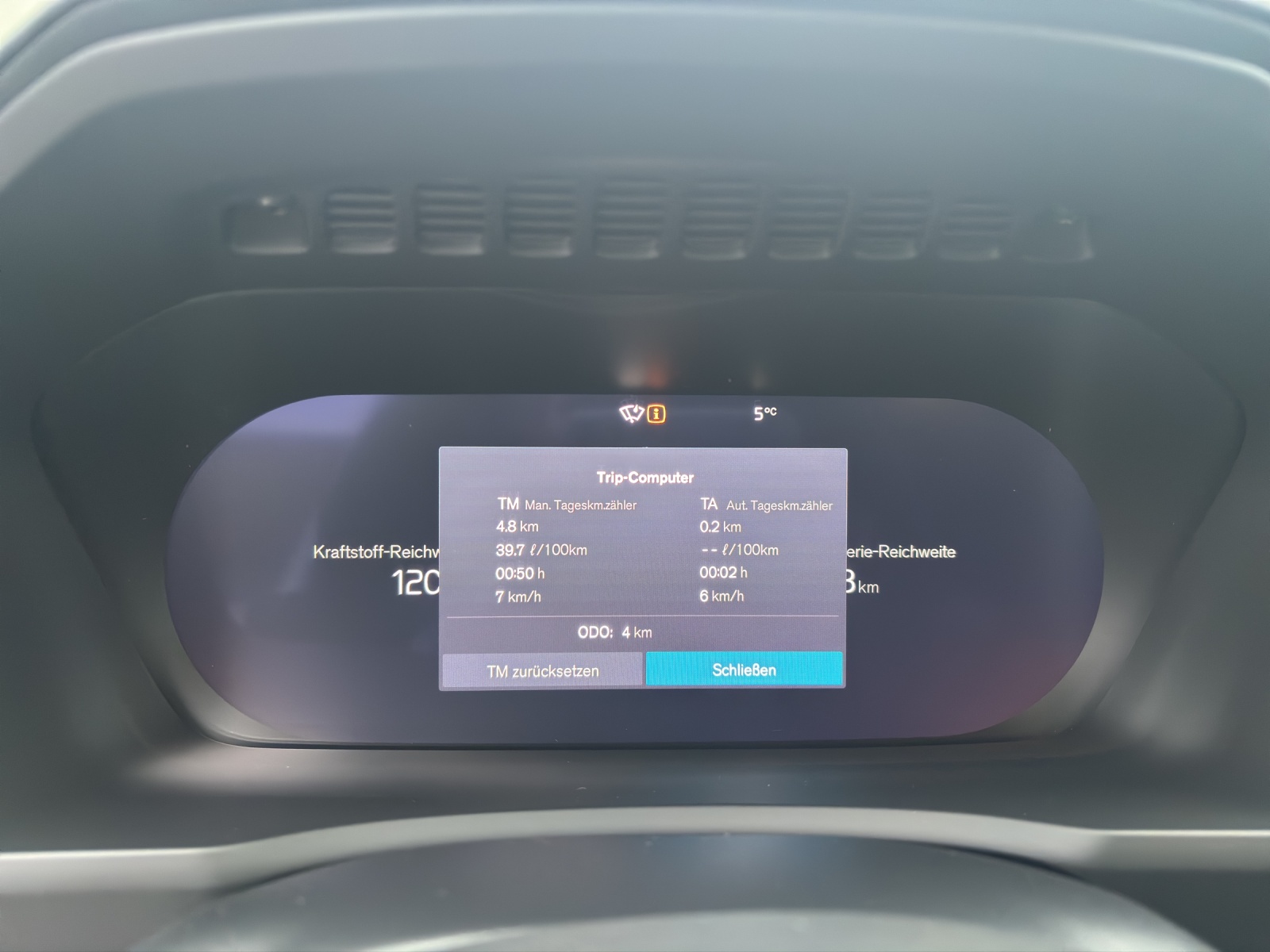 VOLVO XC90 2.0 T8 TE XCLUSIVE Edition Dark eAWD-image-3