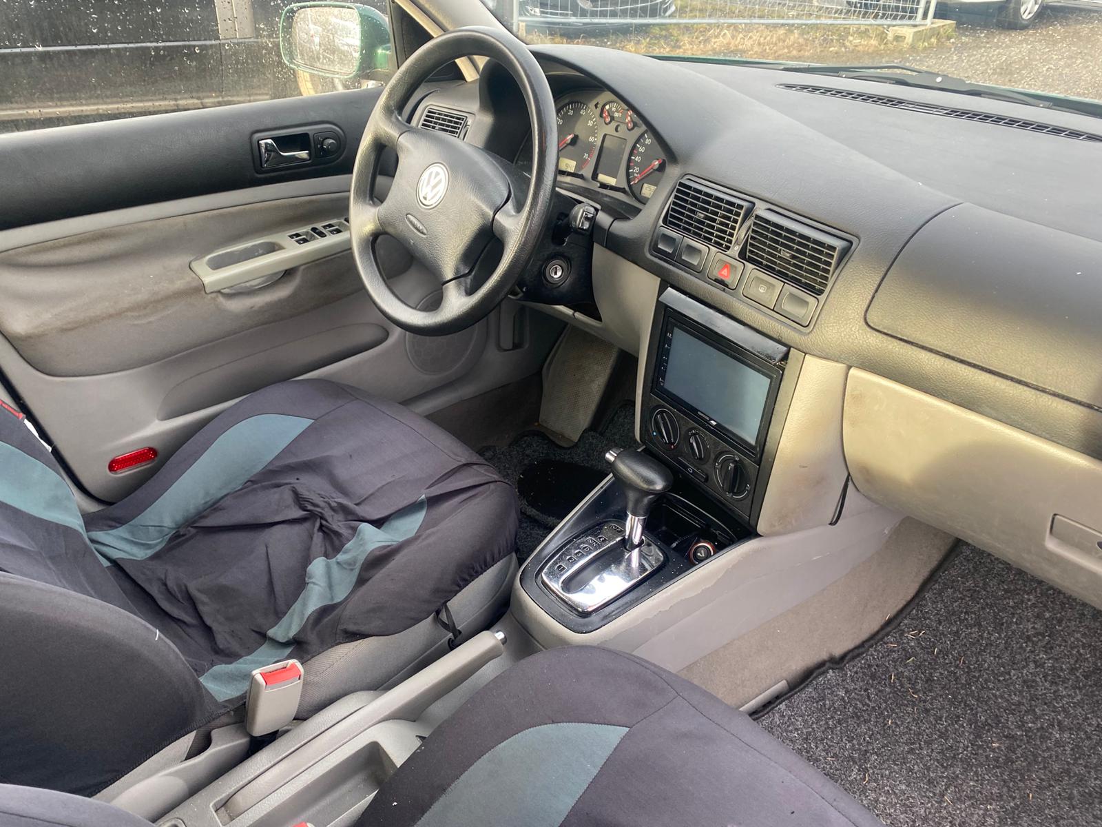 VW Golf 1.6 Comfortline-image-11