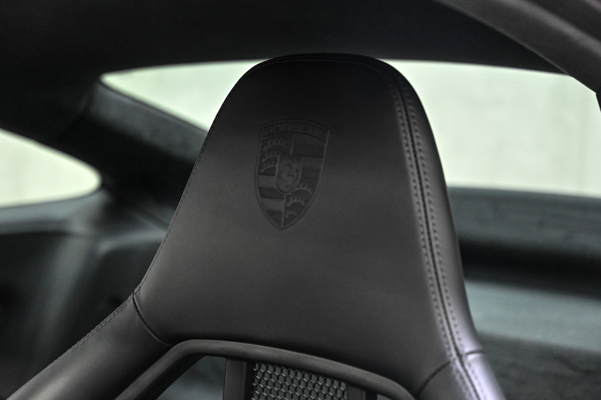 PORSCHE 911 GT3 Touring-image-29