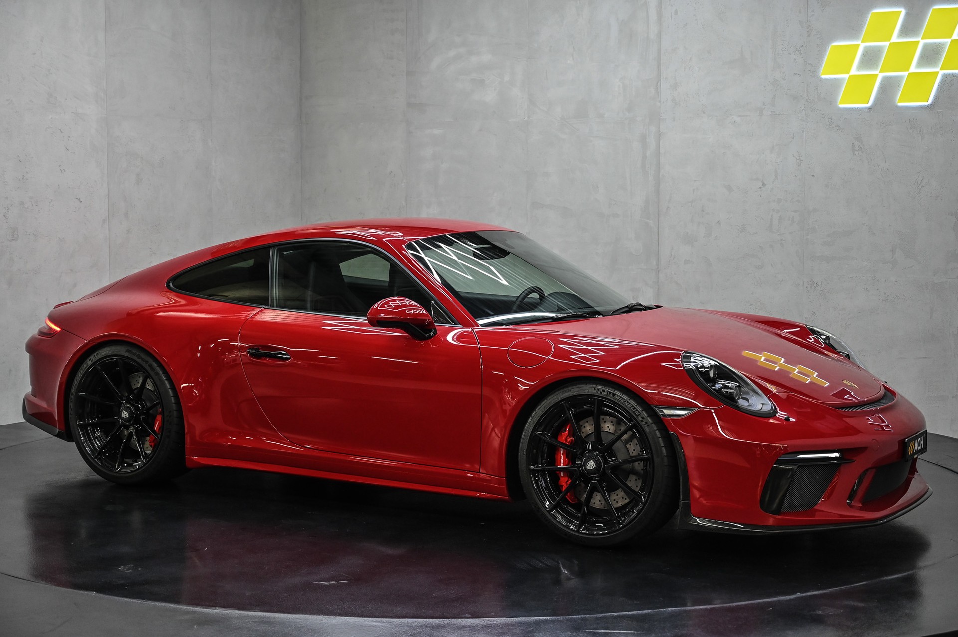 PORSCHE 911 GT3 Touring-image-11