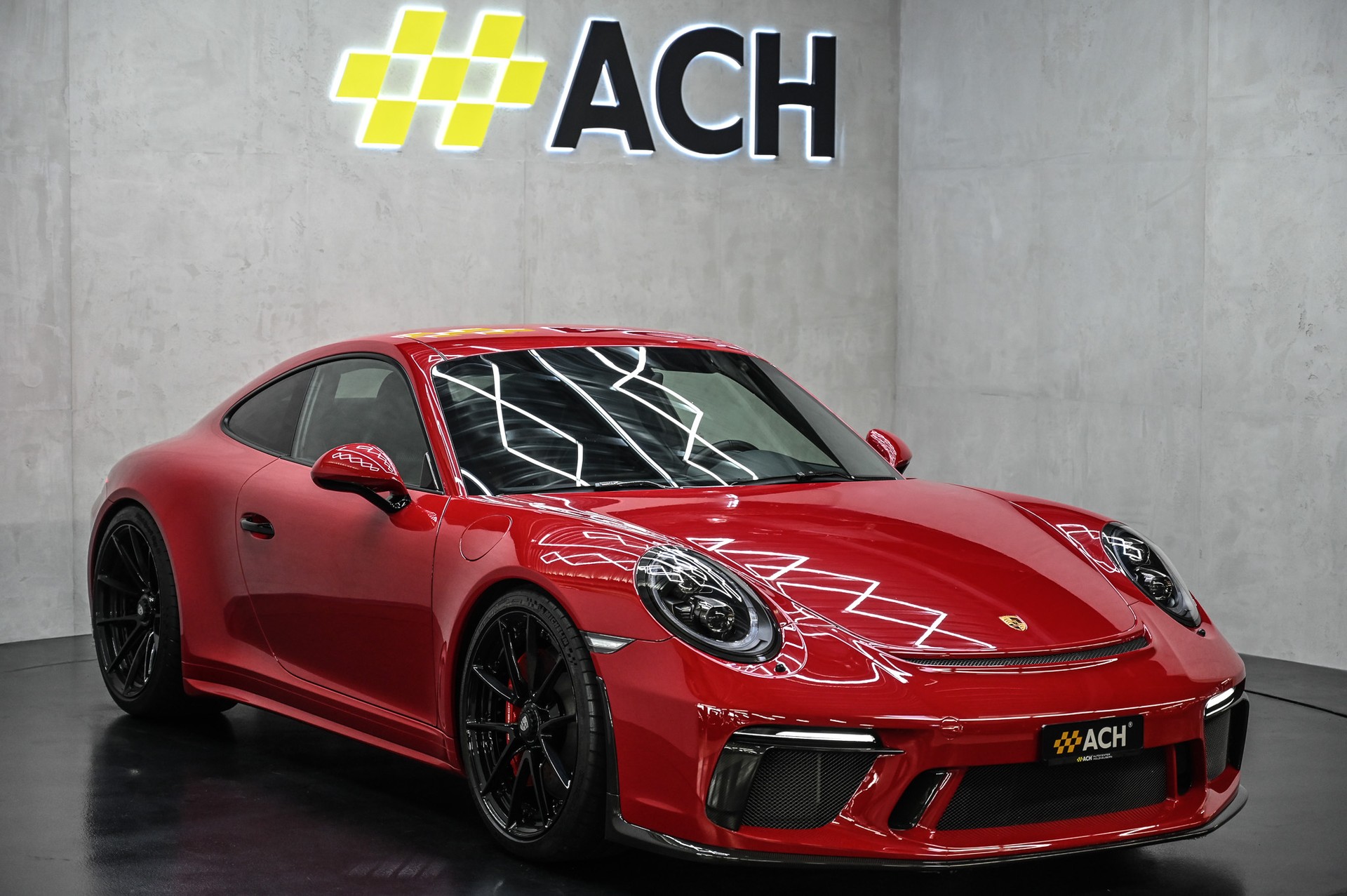 PORSCHE 911 GT3 Touring-image-0