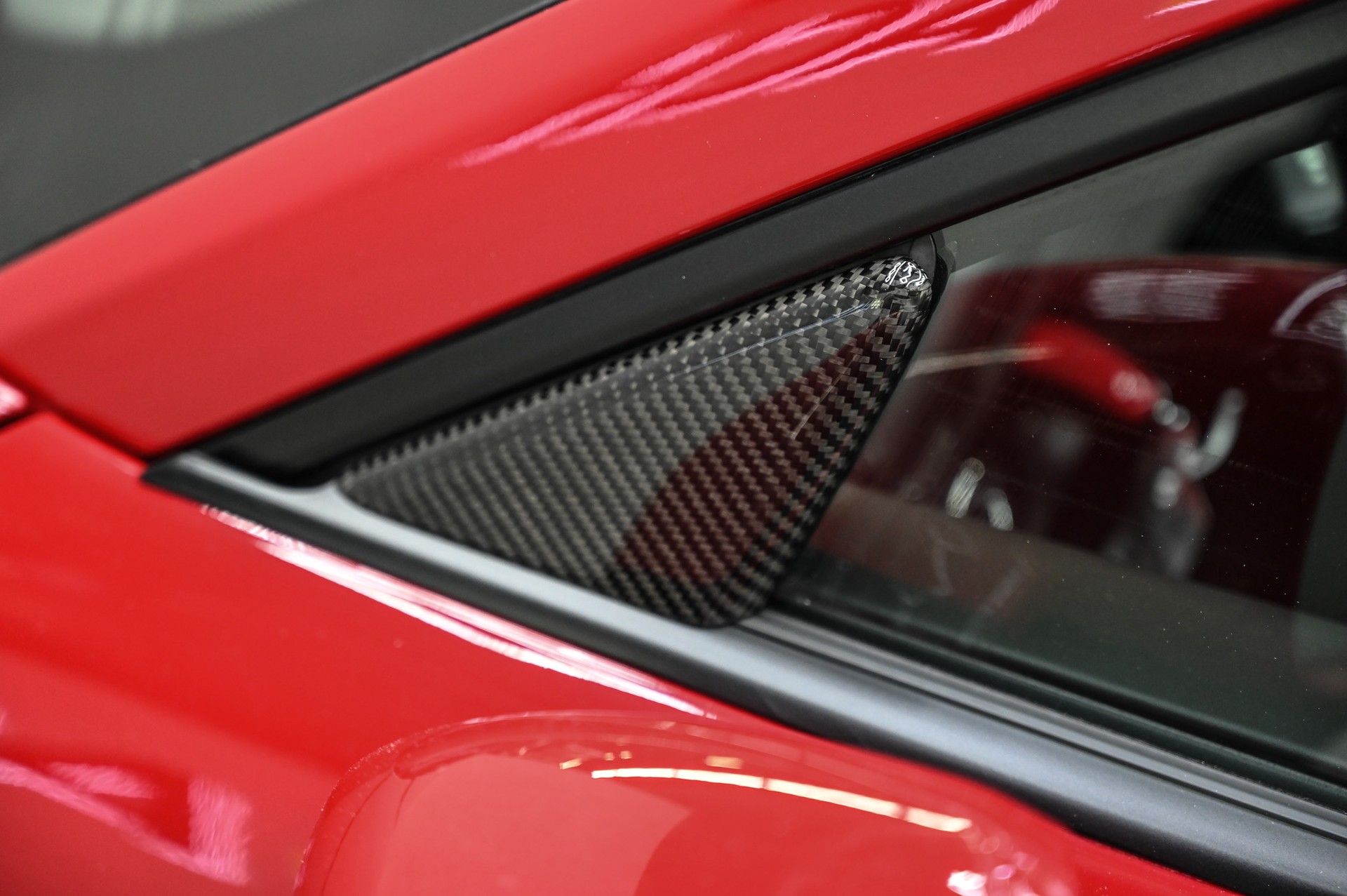 PORSCHE 911 GT3 Touring-image-16