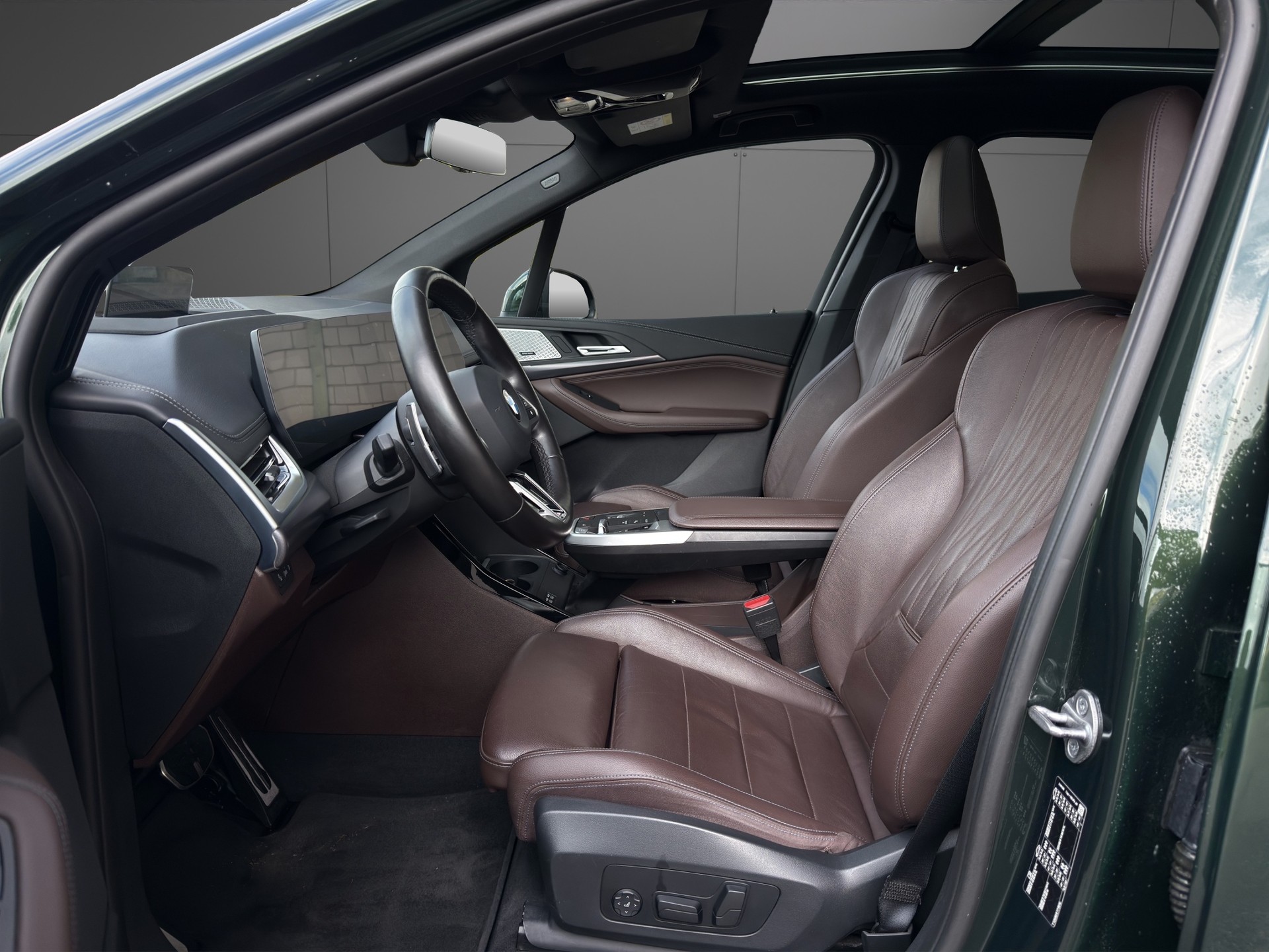 BMW 218d Active Tourer M Sport DKG-image-4