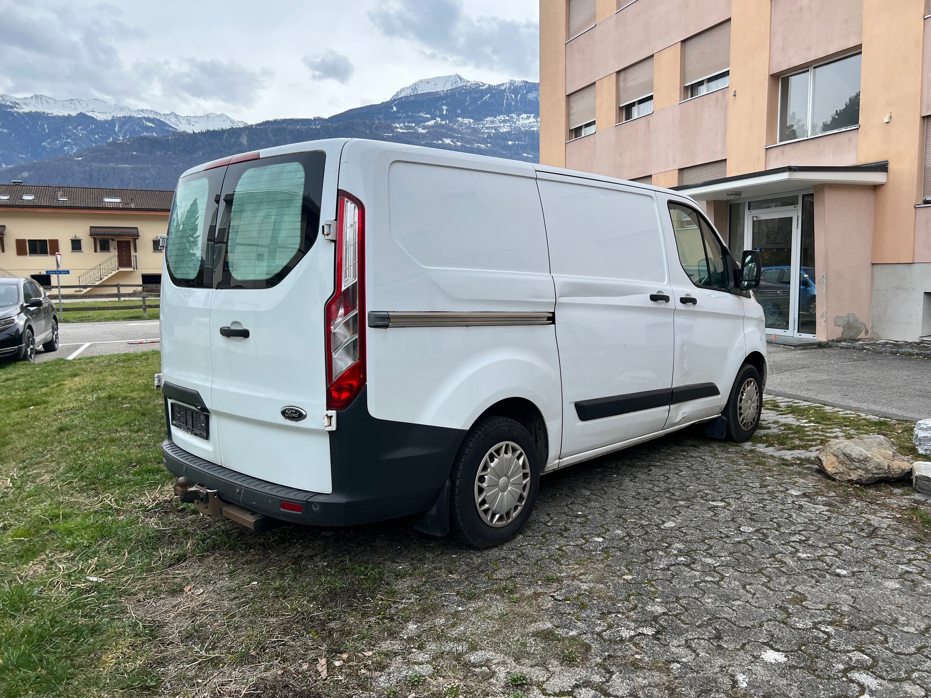 FORD Transit Custom Van 310 L1H1 Trend-image-2