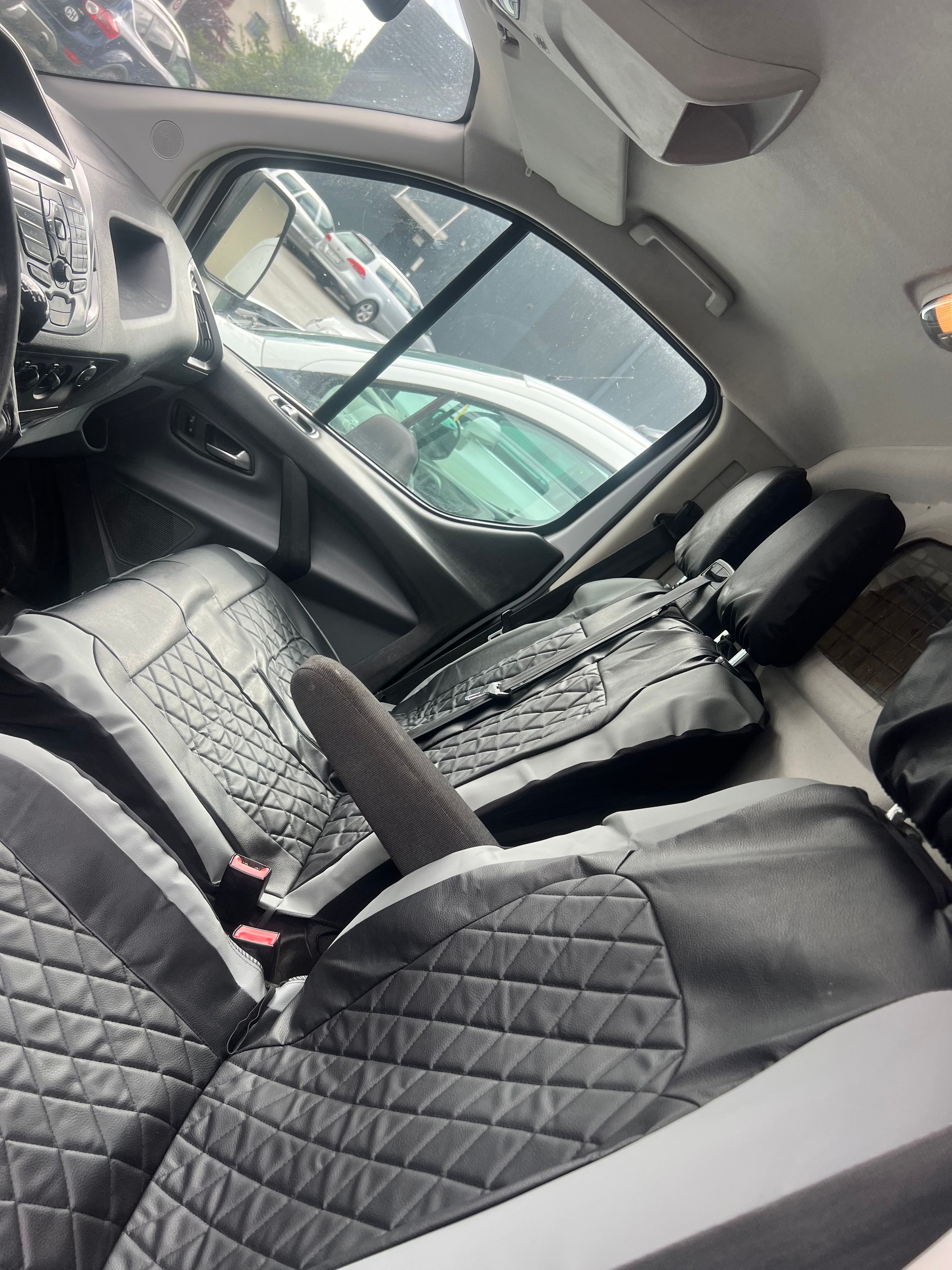 FORD Transit Custom Van 310 L1H1 Trend-image-10