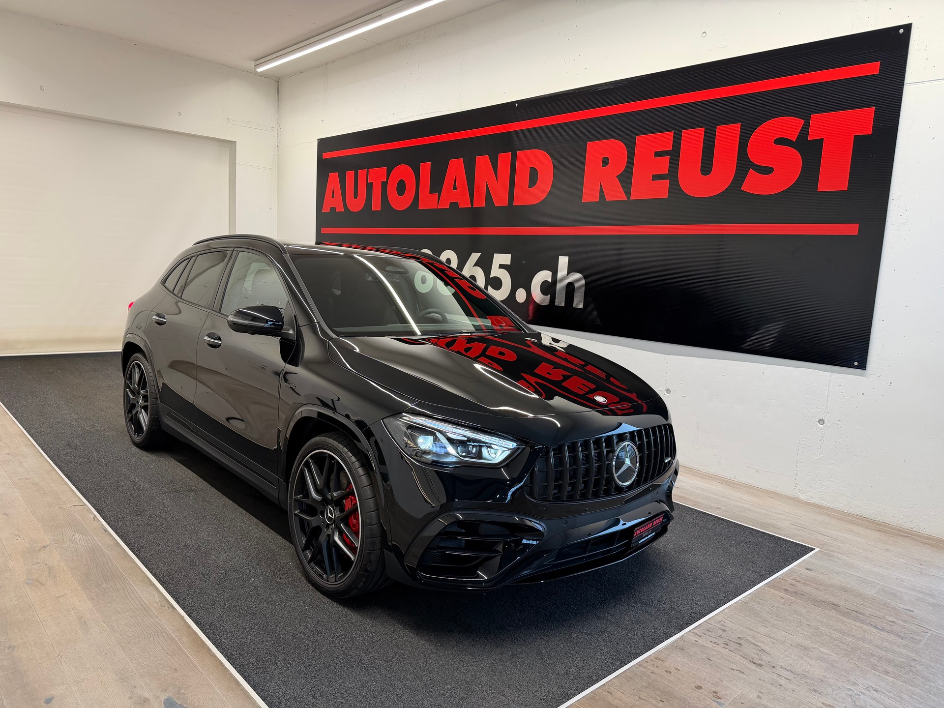 MERCEDES-BENZ GLA AMG 45 S 4Matic+ 8G-DCT-image-0