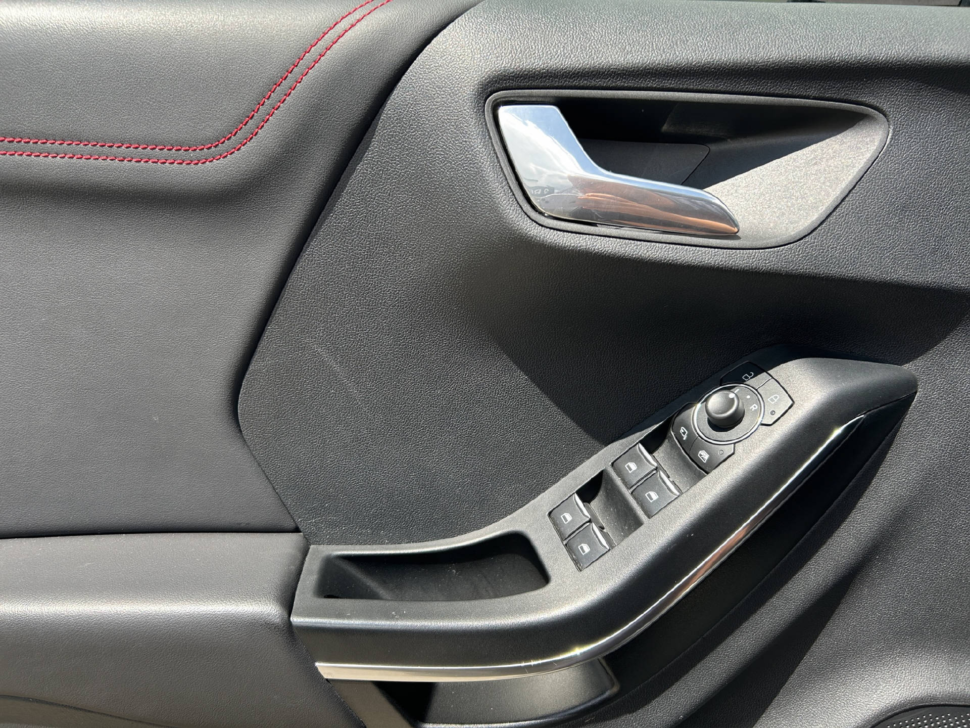 FORD Puma 1.0 EcoB Hybrid 125 ST-Line X-image-12