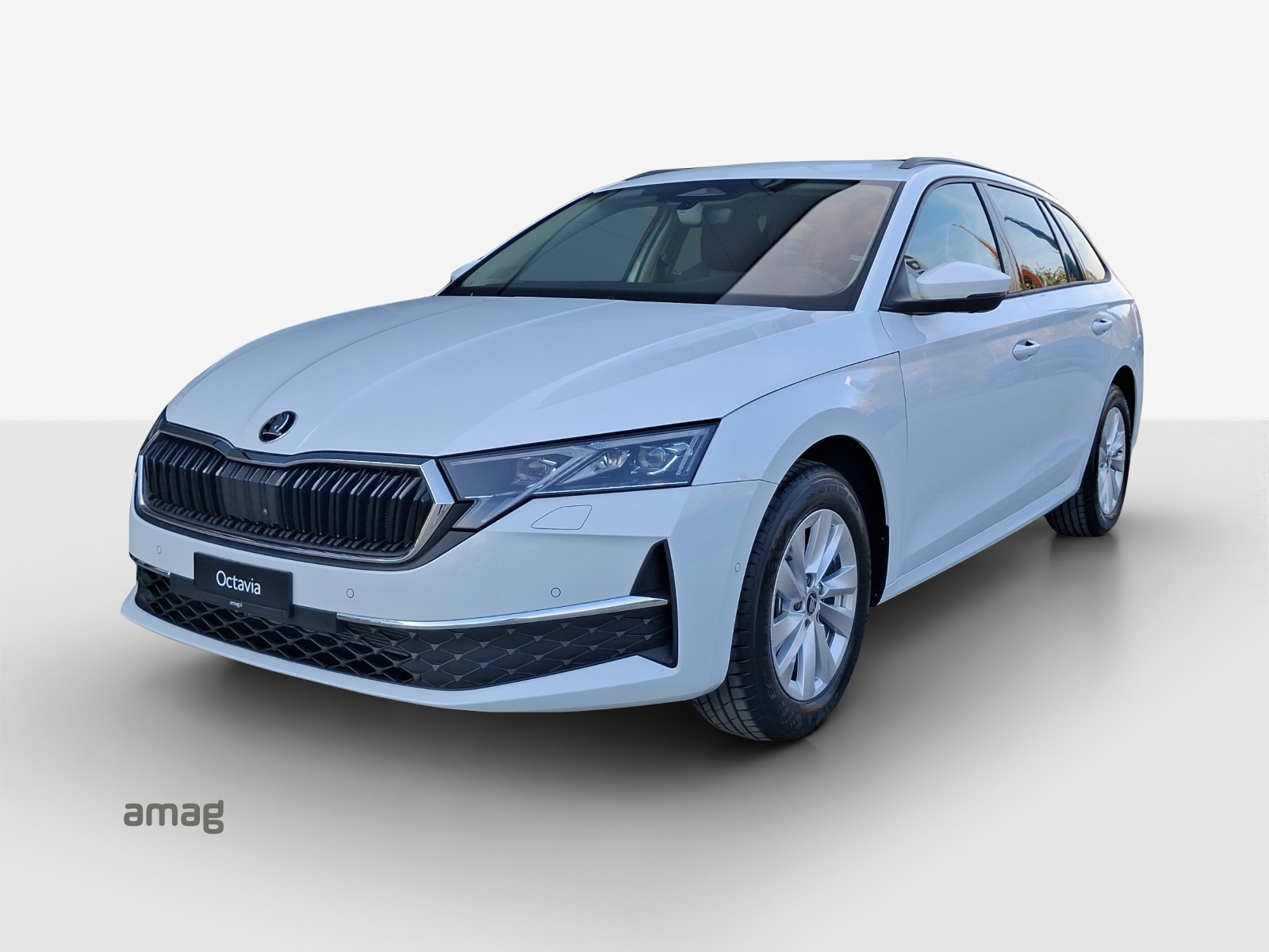 SKODA Octavia Combi 2.0 TDI DSG Selection-image-0