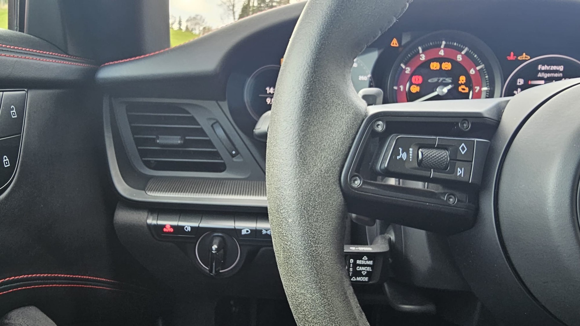 PORSCHE 911 Targa 4 GTS PDK-image-14