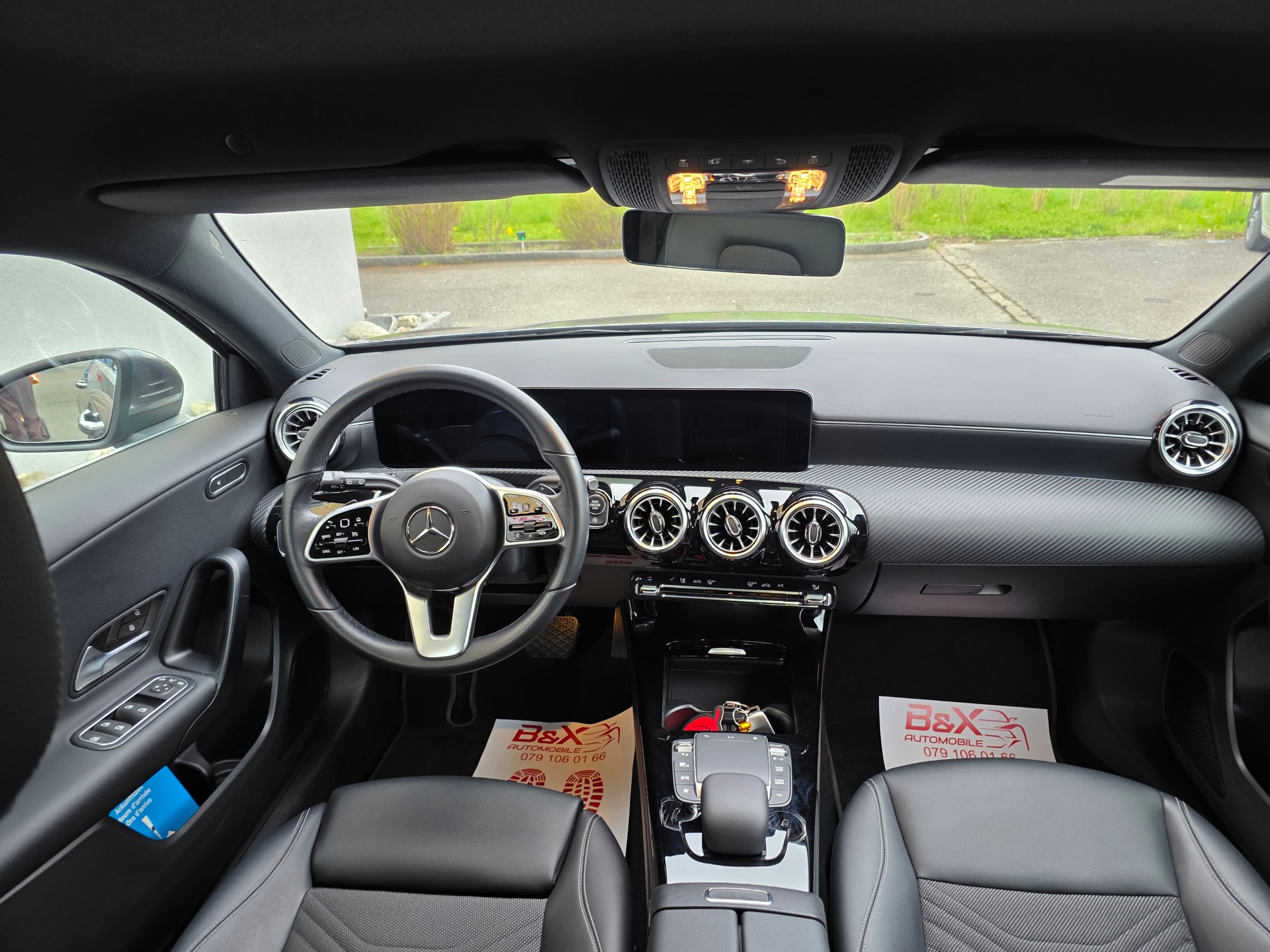 MERCEDES-BENZ A 180 Style 7G-DCT-image-11