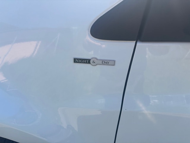 RENAULT Clio 1.2 16V Turbo Night&Day-image-7