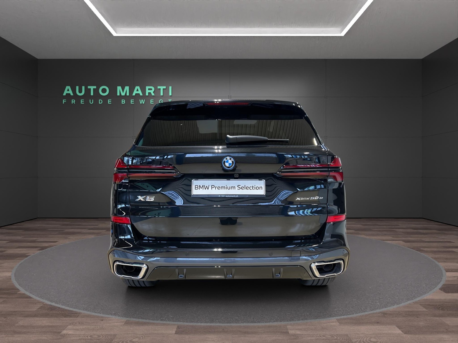 BMW X5 50e xDrive M Sport-showroom-element-3