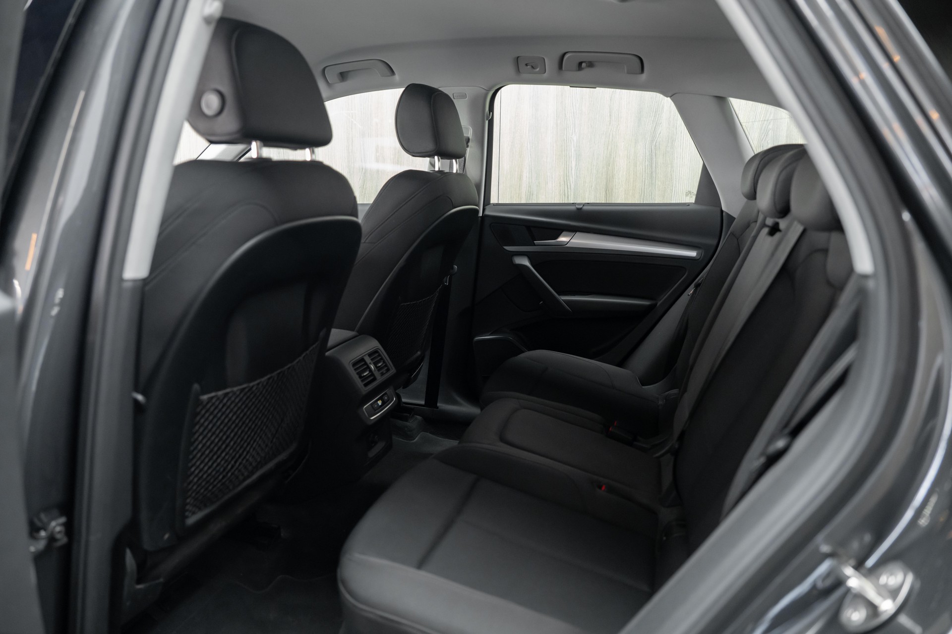 AUDI Q5 55 TFSI e PHEV S line quattro S-tronic-image-6