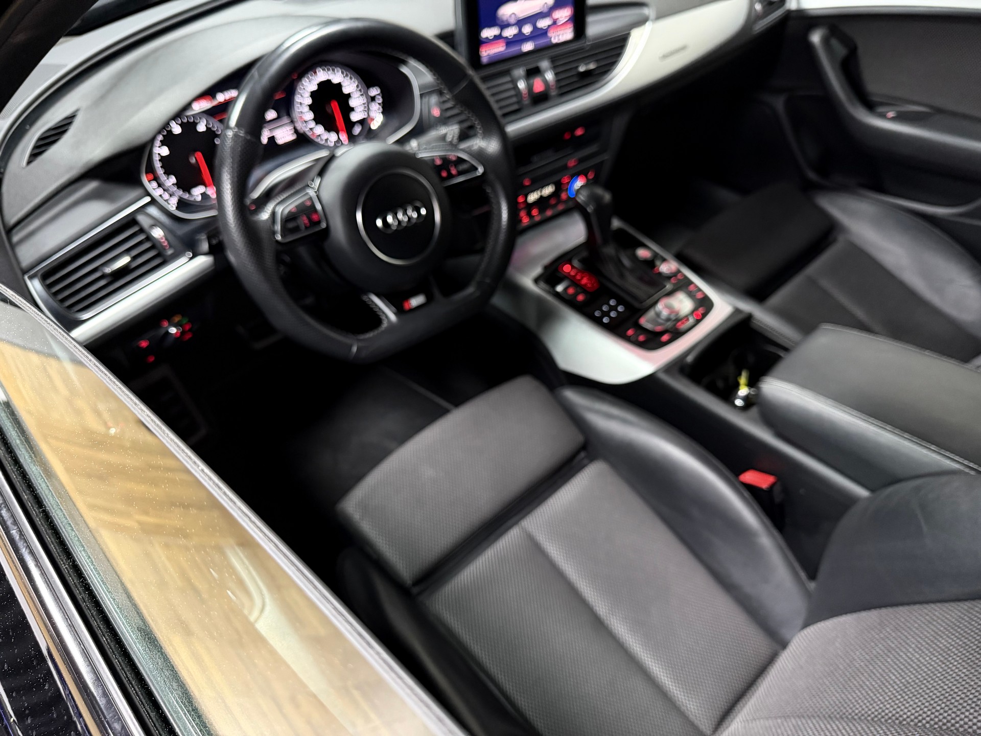 AUDI A6 Avant 3.0 TDI V6 quattro S-tronic-image-9