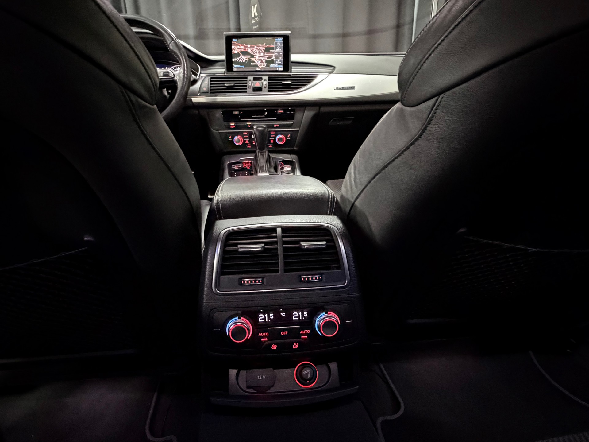 AUDI A6 Avant 3.0 TDI V6 quattro S-tronic-image-26